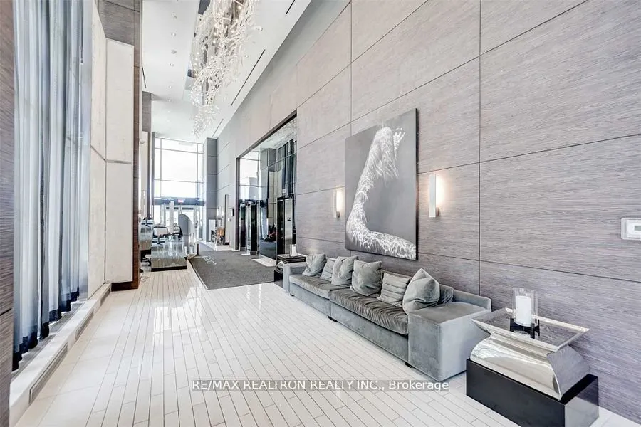 33 Shore Breeze Drive, #2501