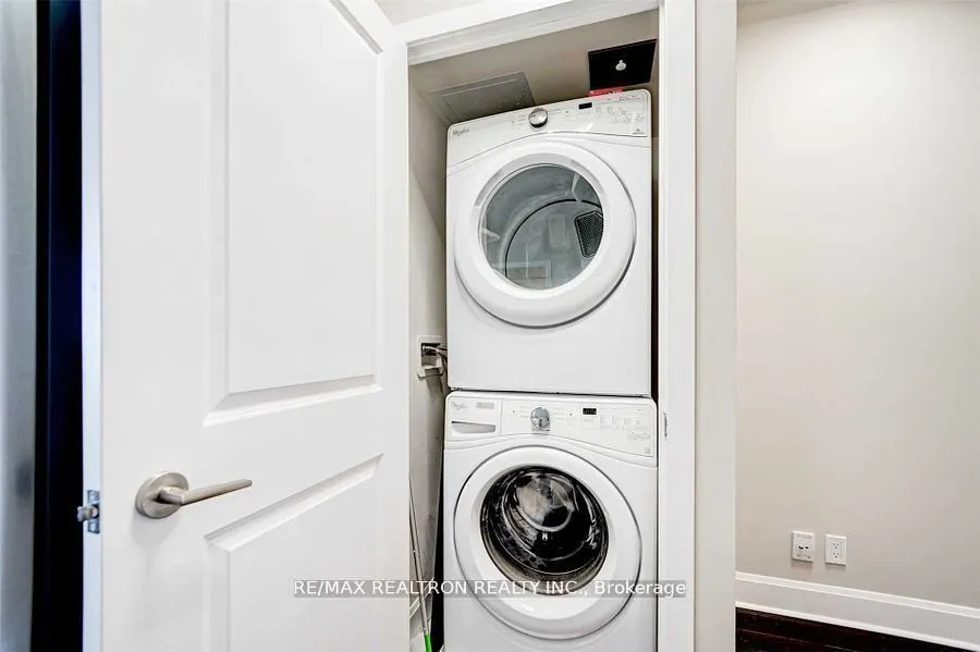 33 Shore Breeze Drive, #2501