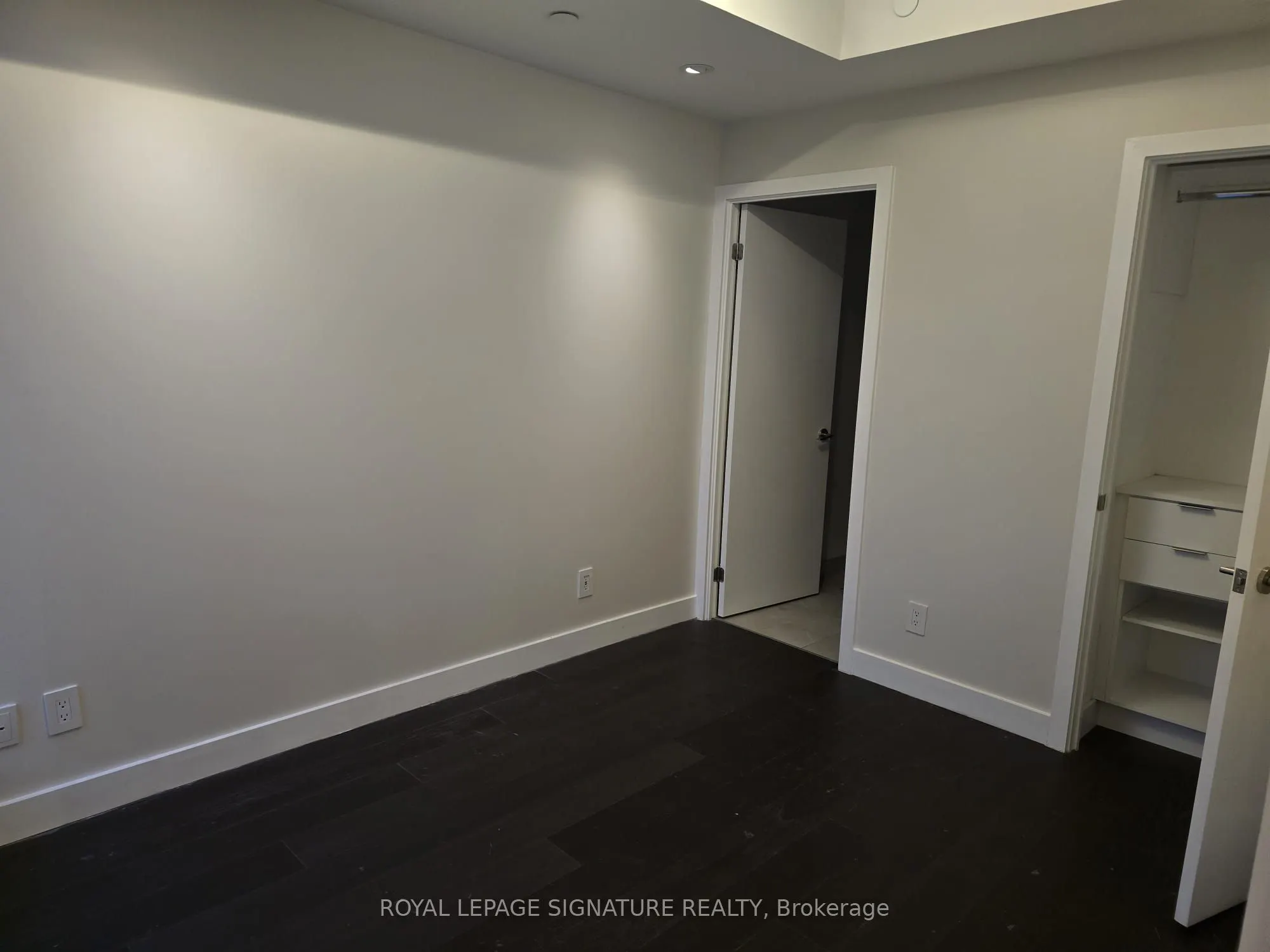 160 Kingsway Crescent, #607