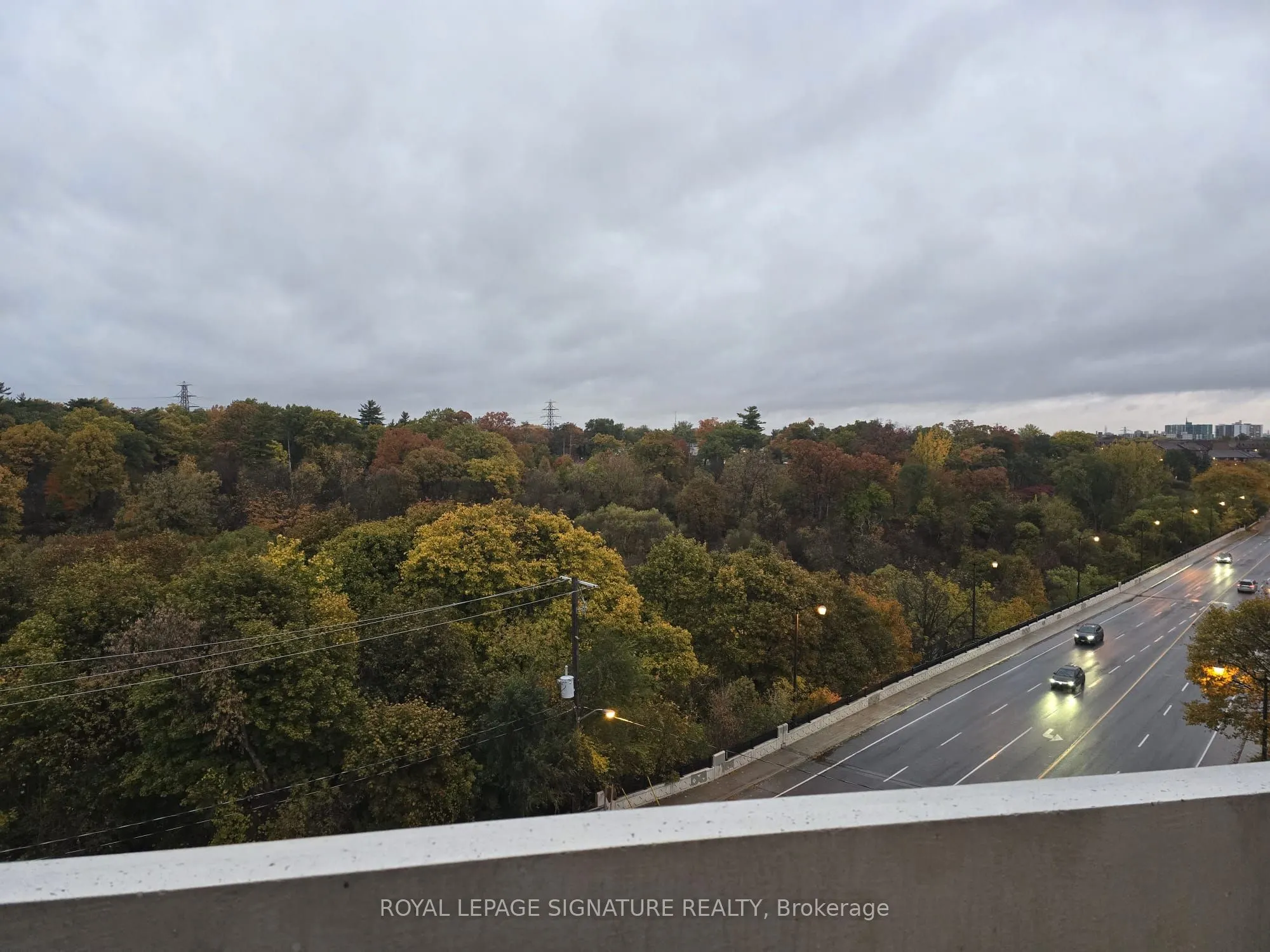 160 Kingsway Crescent, #607