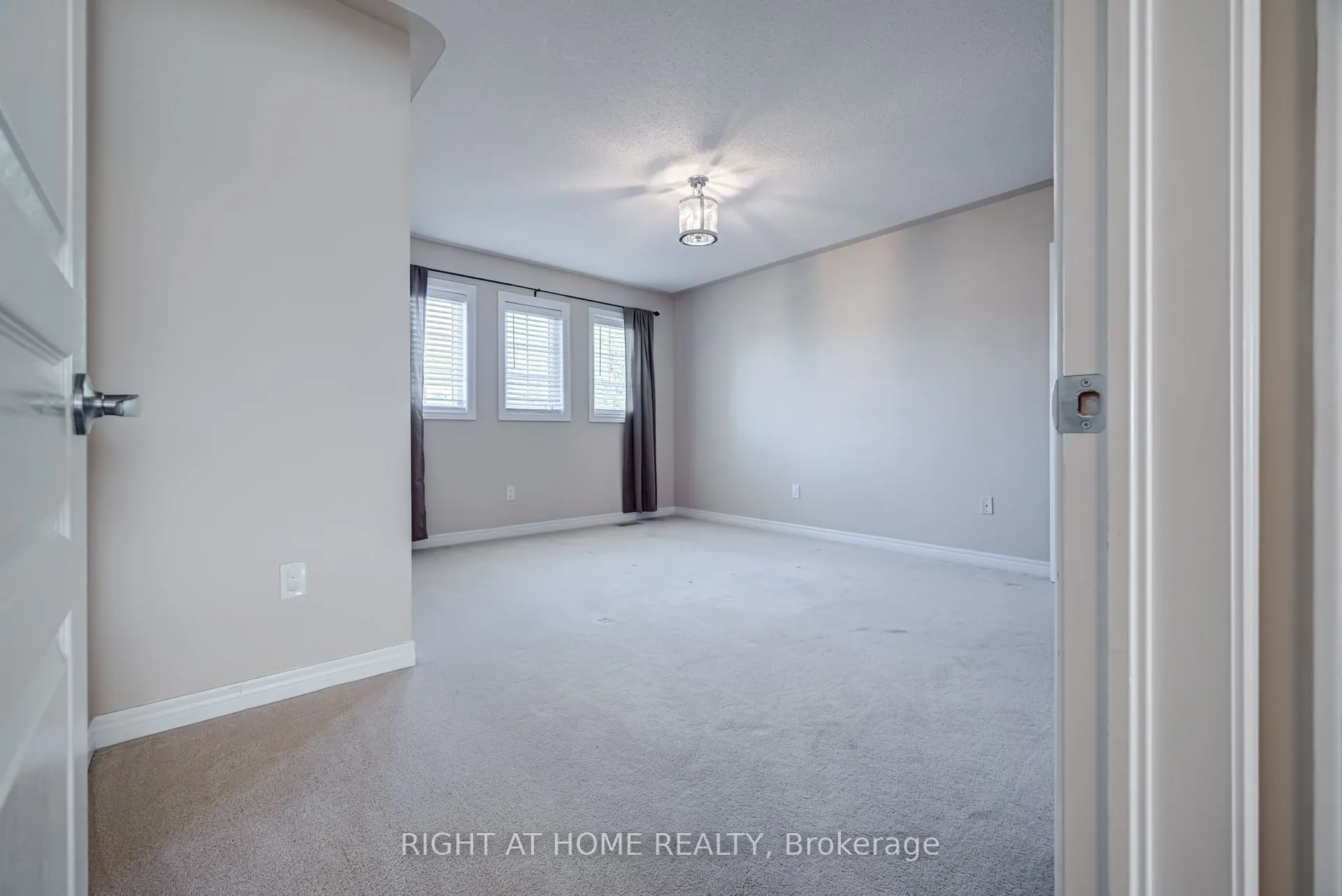 3407 Whilabout Terrace