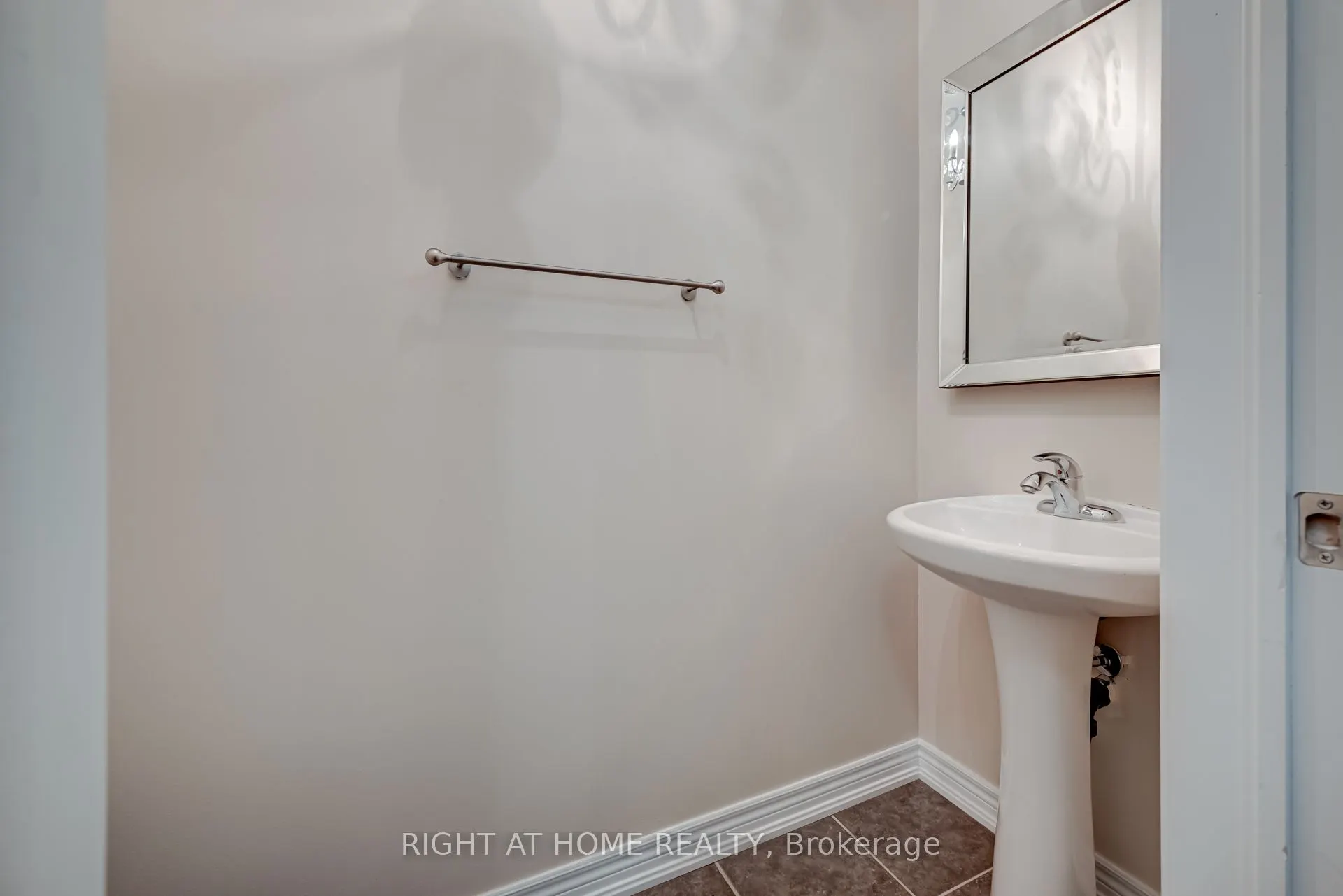 3407 Whilabout Terrace