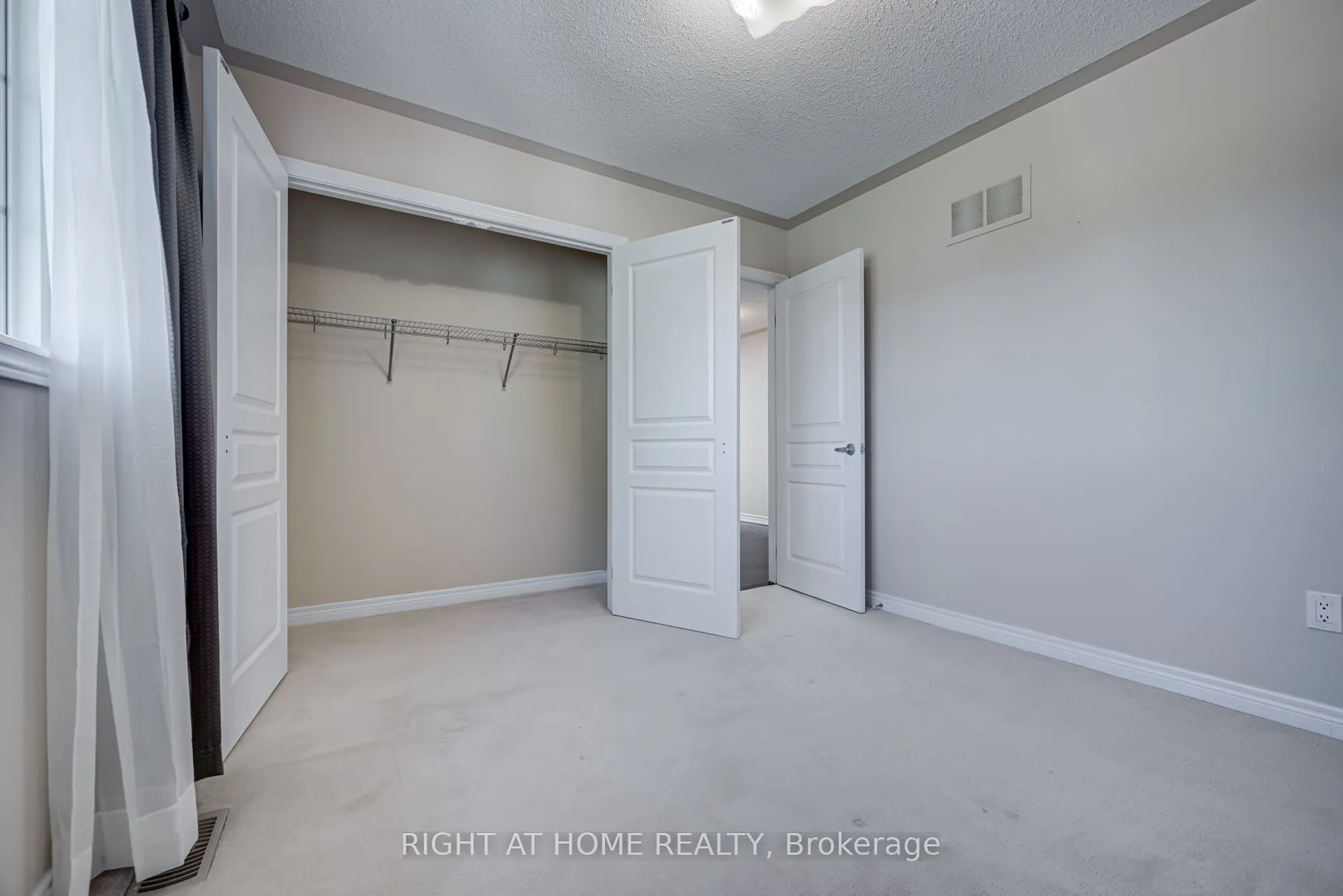 3407 Whilabout Terrace