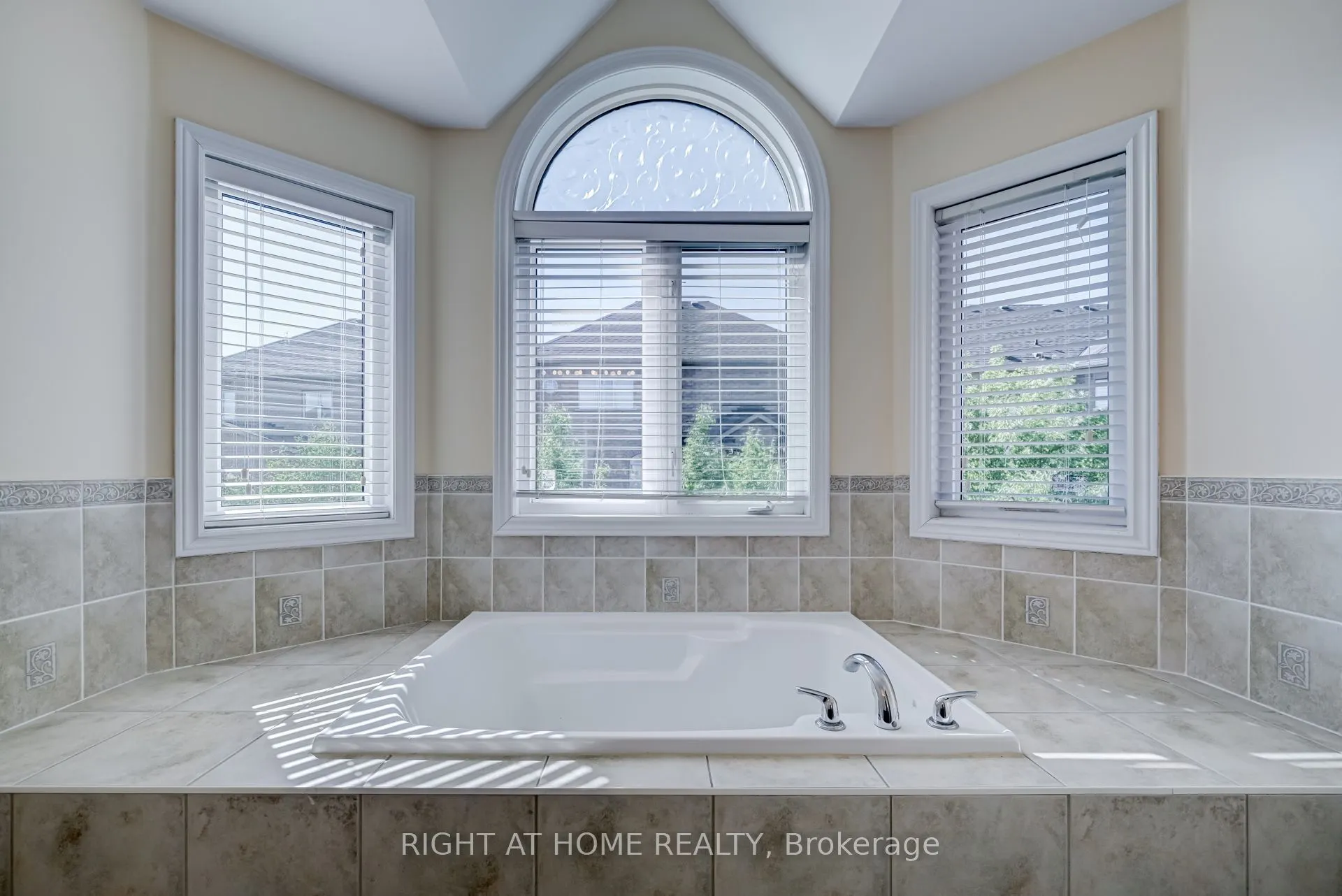 3407 Whilabout Terrace