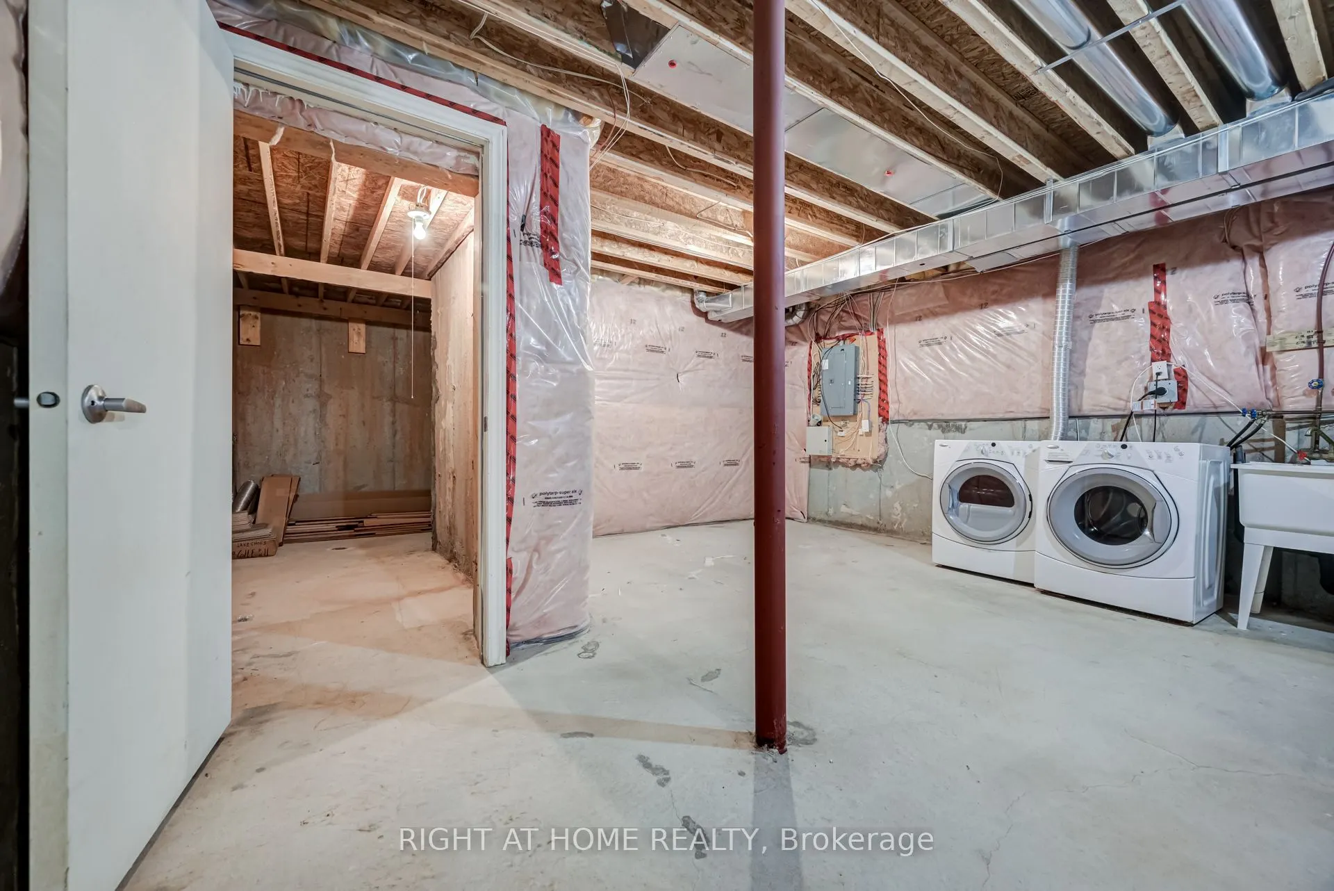 3407 Whilabout Terrace