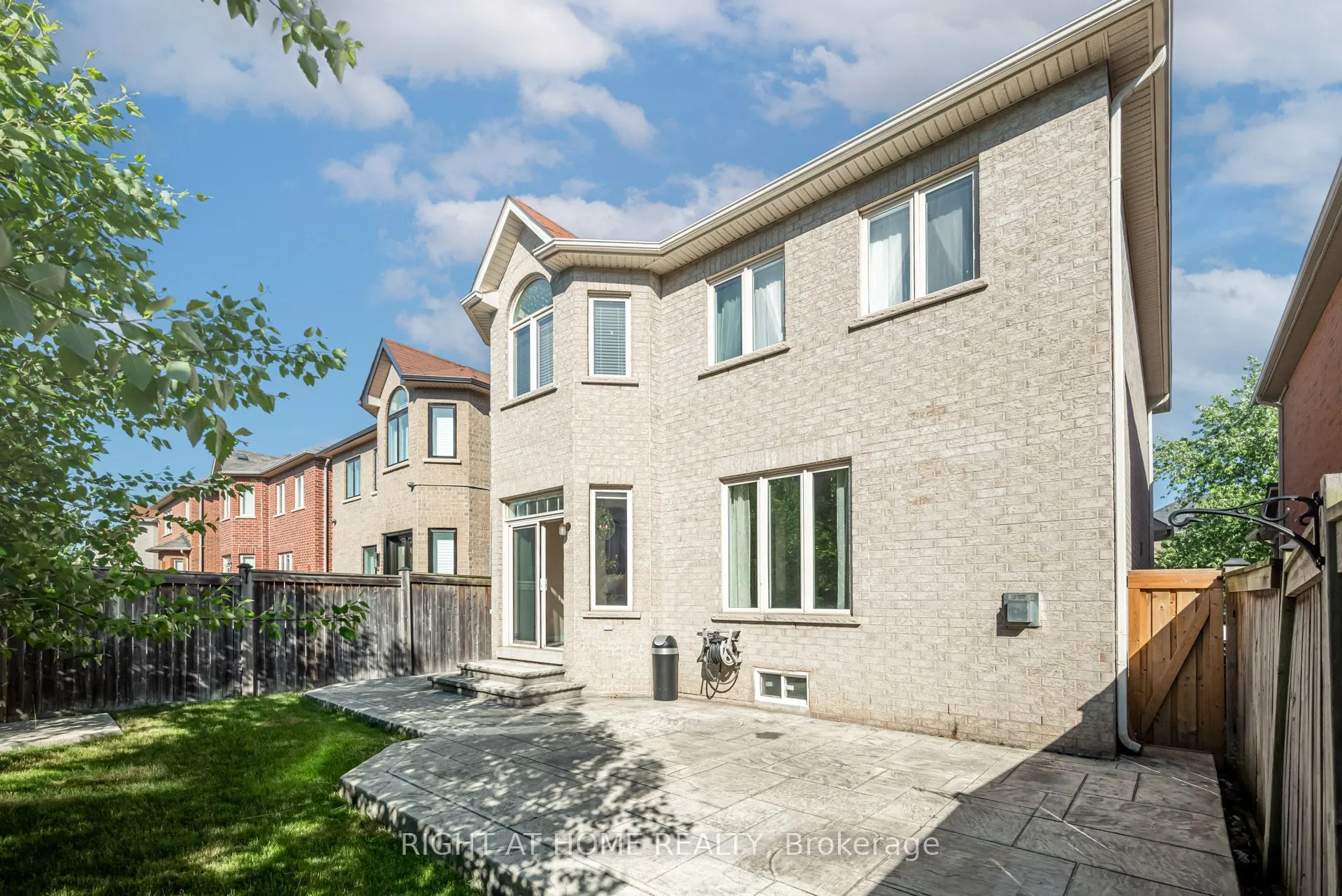 3407 Whilabout Terrace