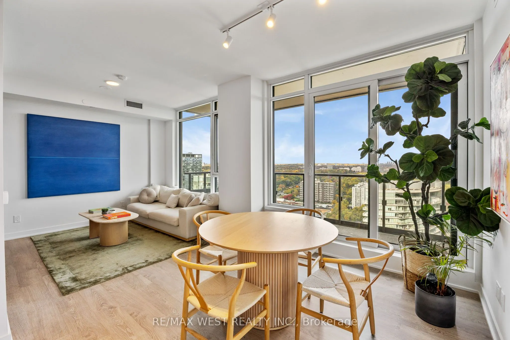 1928 Lake Shore Boulevard W, #3902