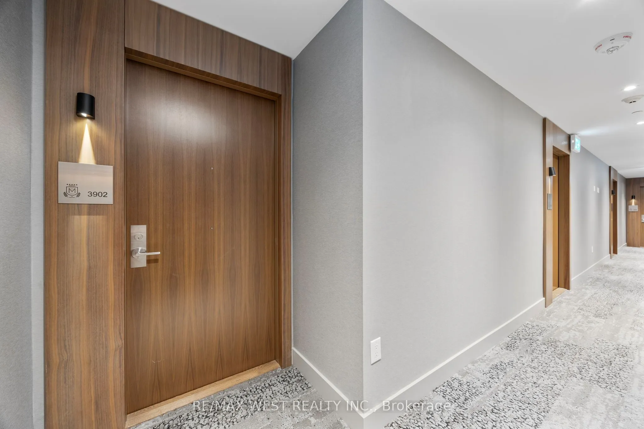 1928 Lake Shore Boulevard W, #3902