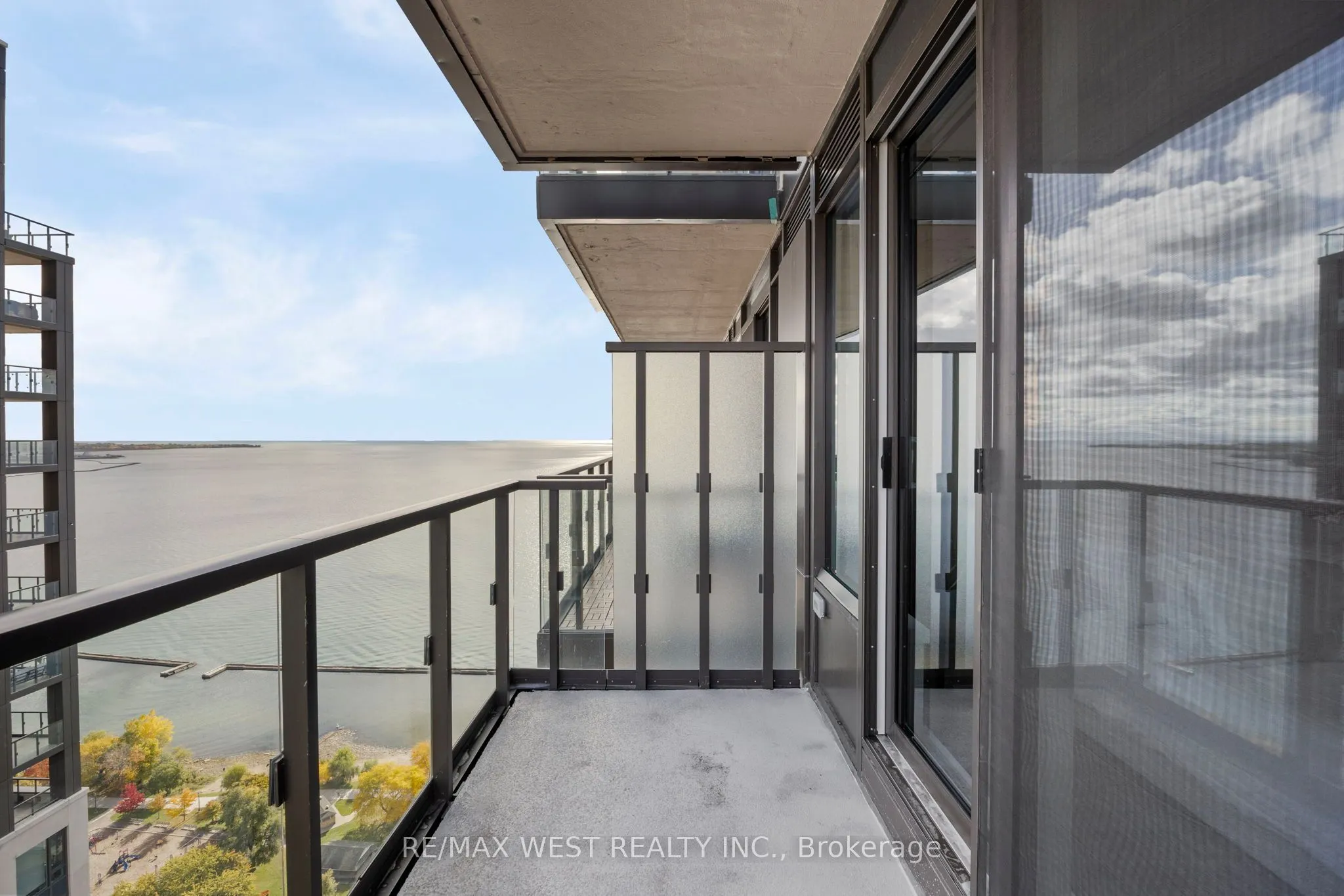 1928 Lake Shore Boulevard W, #3902