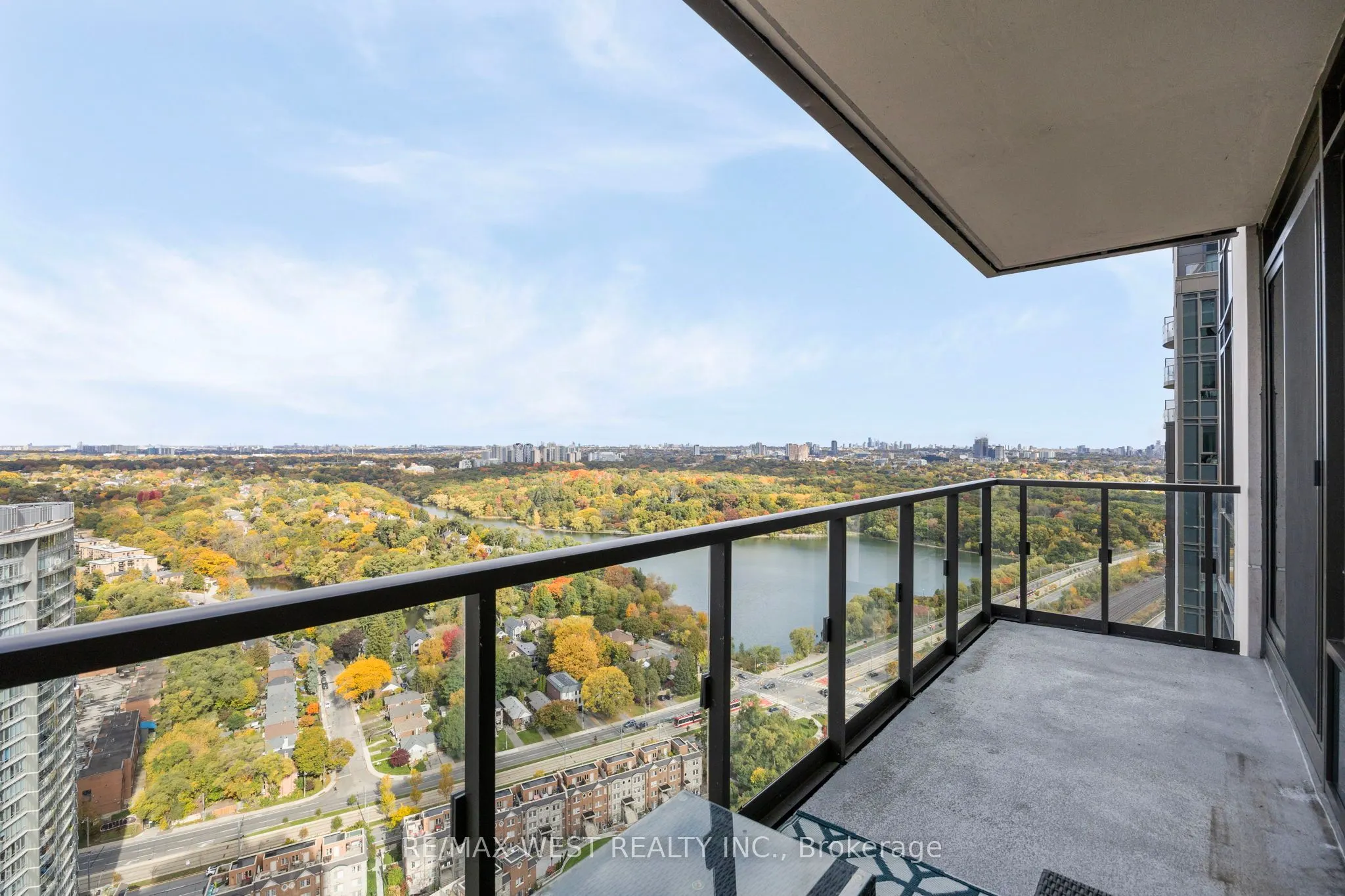 1928 Lake Shore Boulevard W, #3902