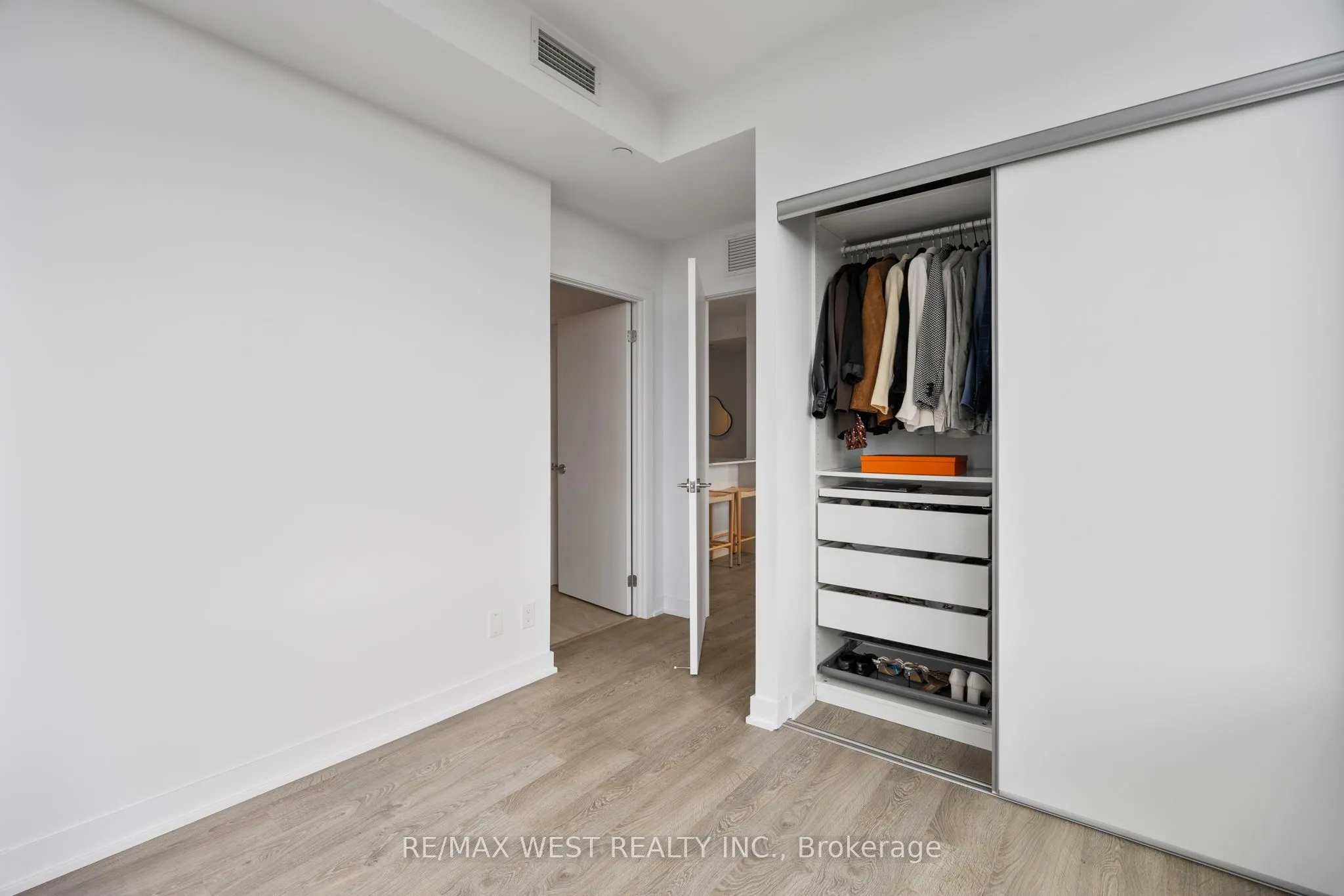 1928 Lake Shore Boulevard W, #3902