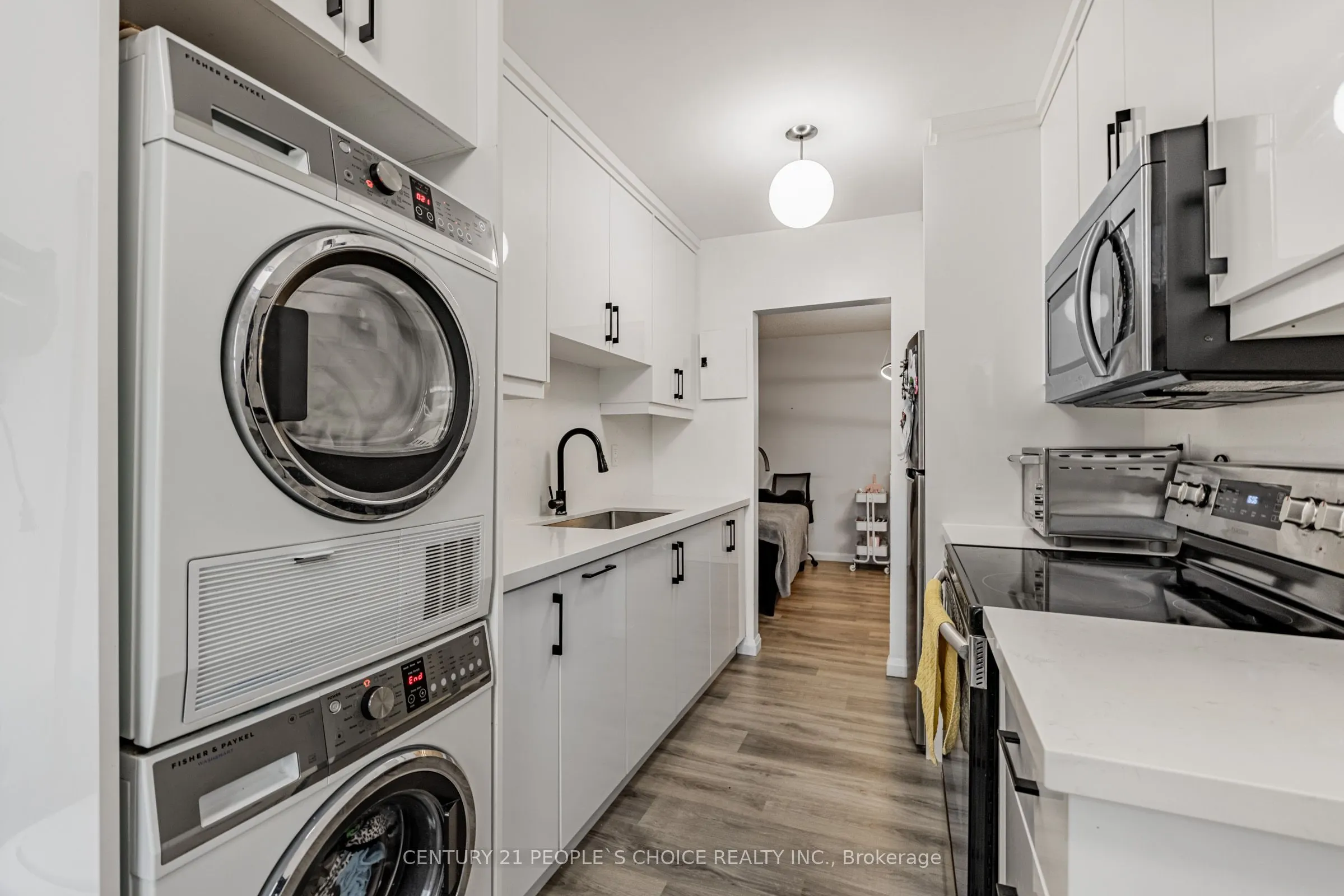 1615 Bloor Street, #508