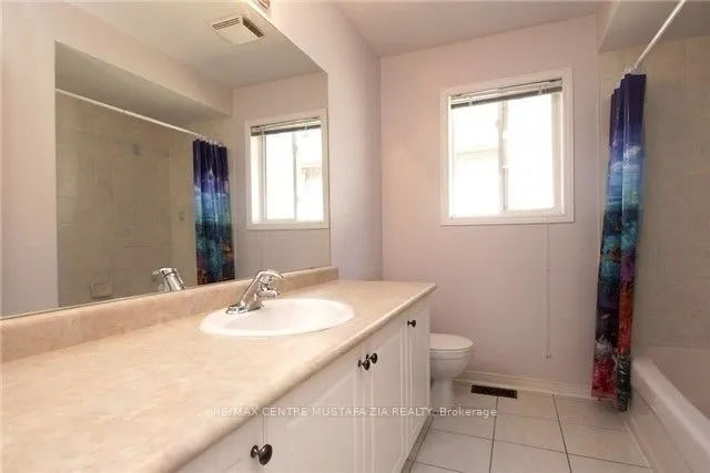 3452 Southwick Street