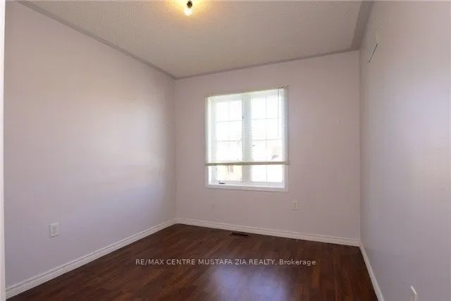 3452 Southwick Street