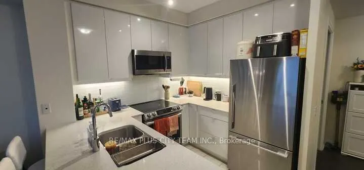 50 Thomas Riley Road, #2010