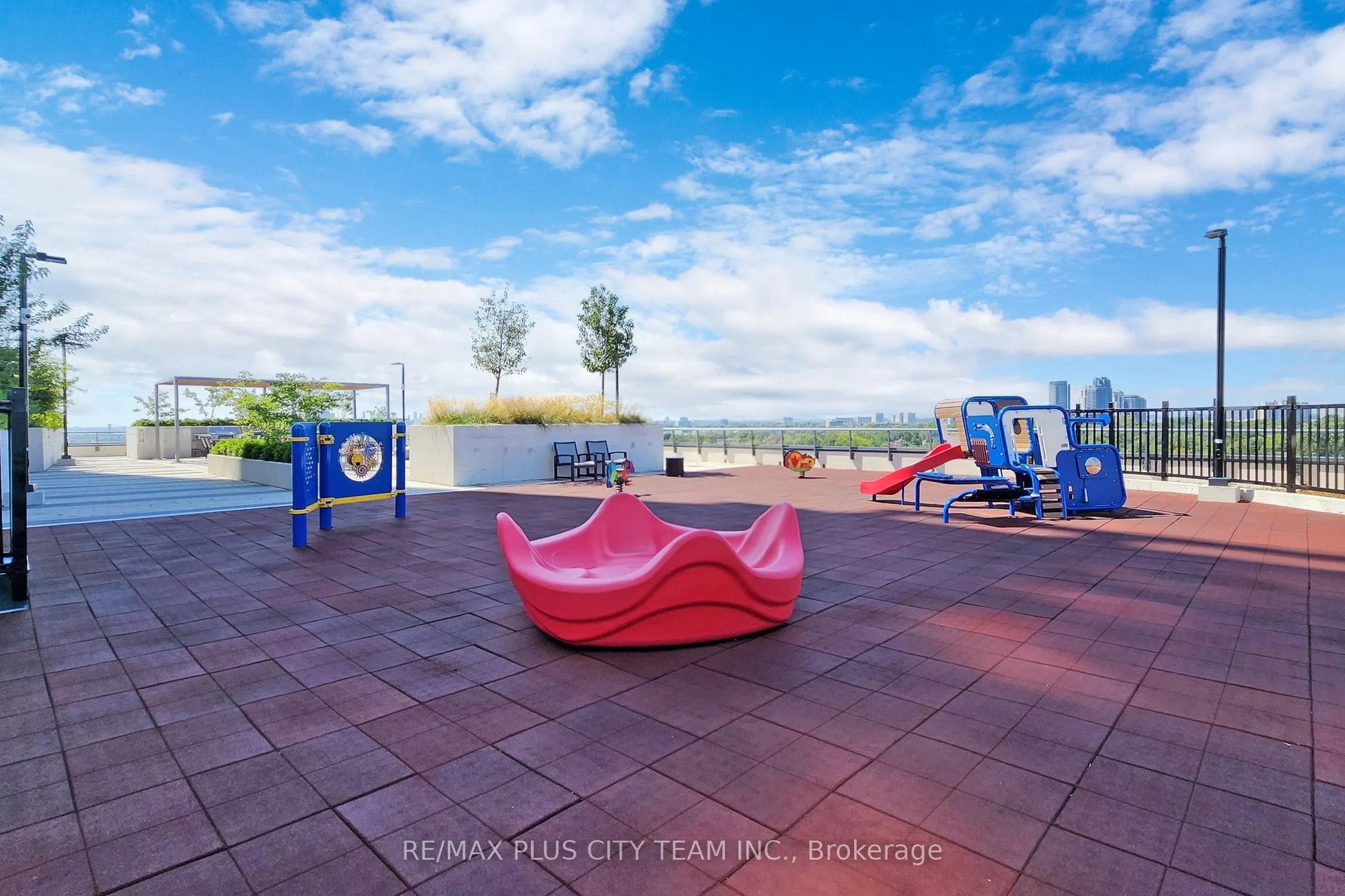 50 Thomas Riley Road, #2010