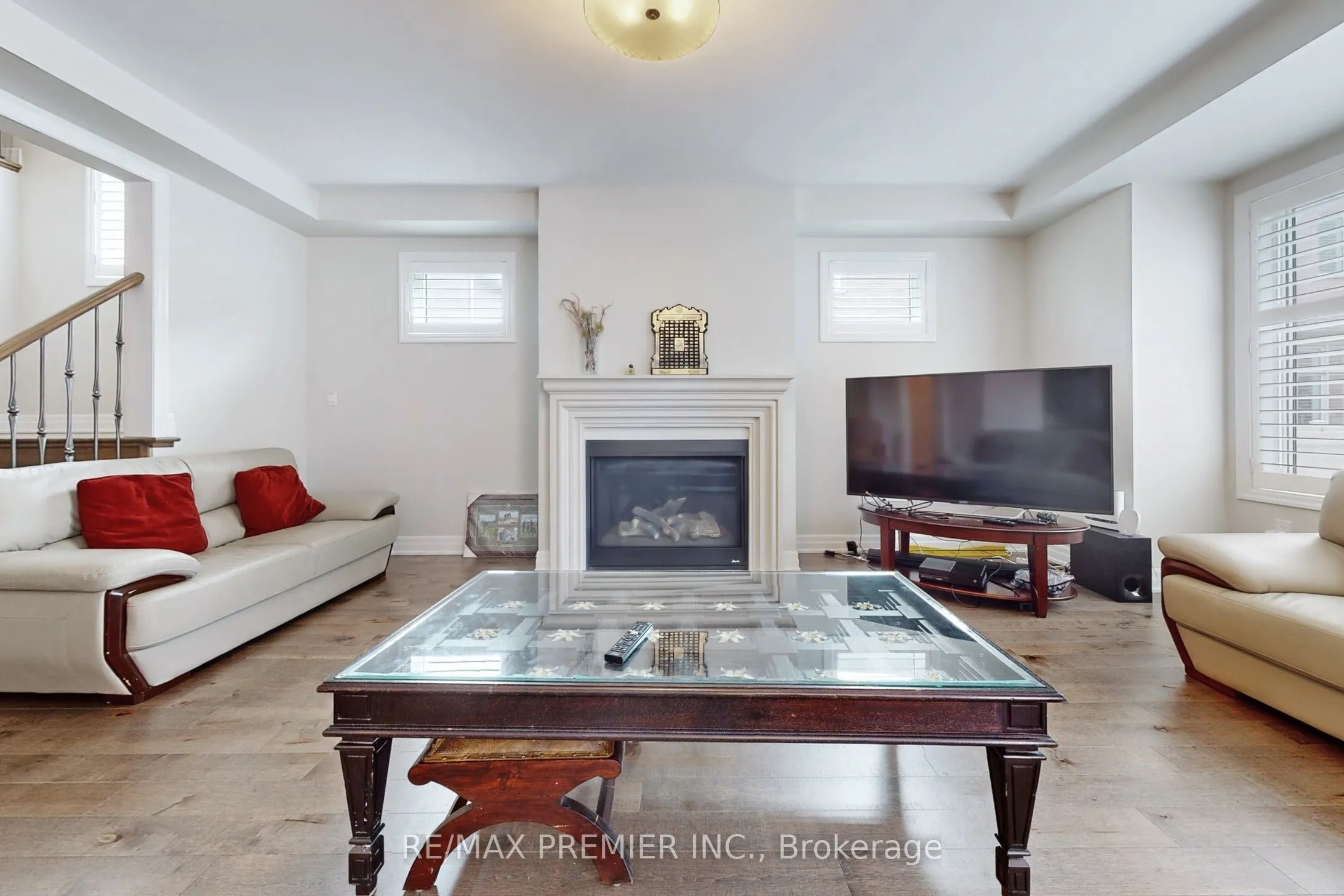 140 Magnolia Crescent