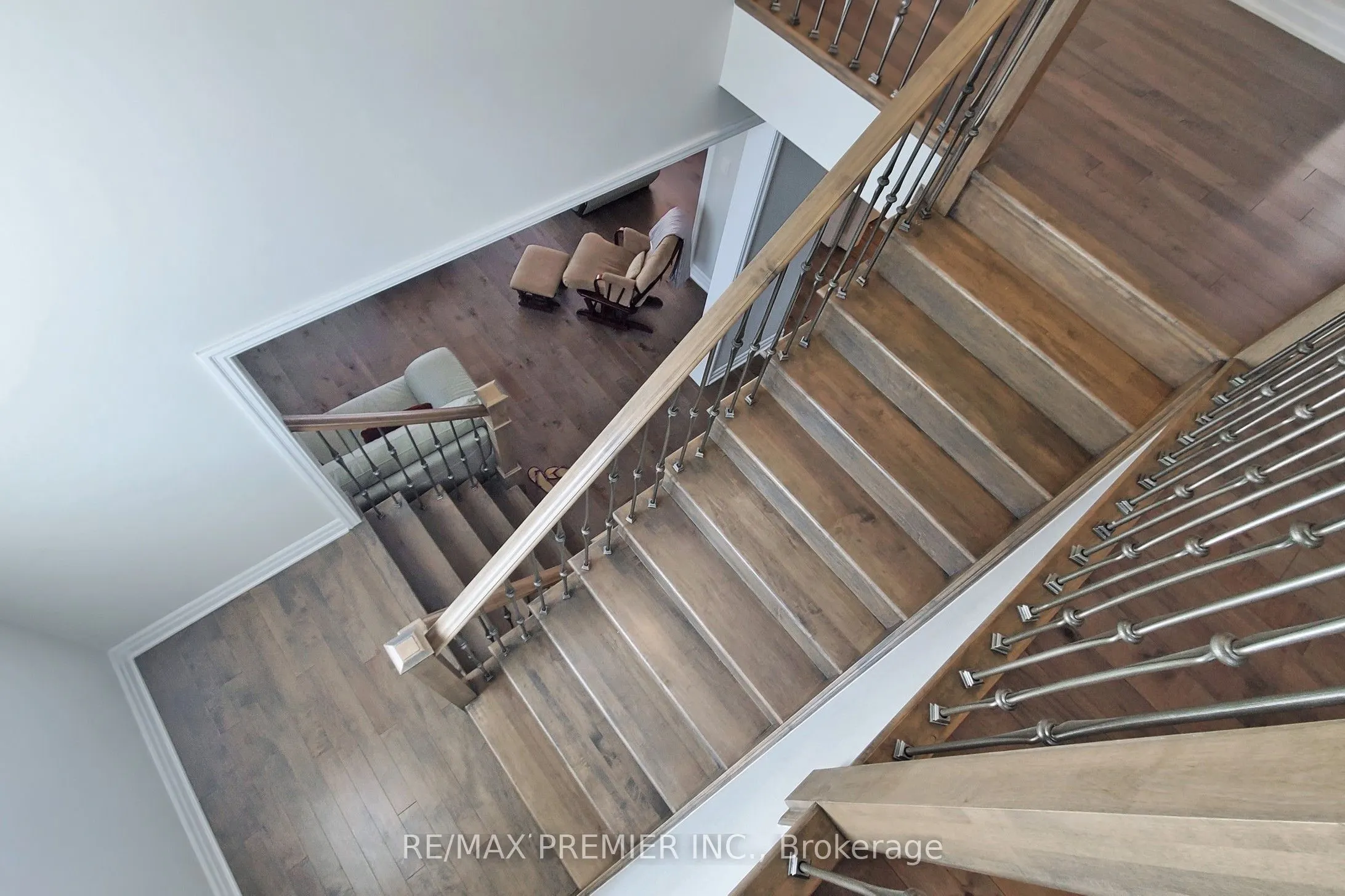 140 Magnolia Crescent