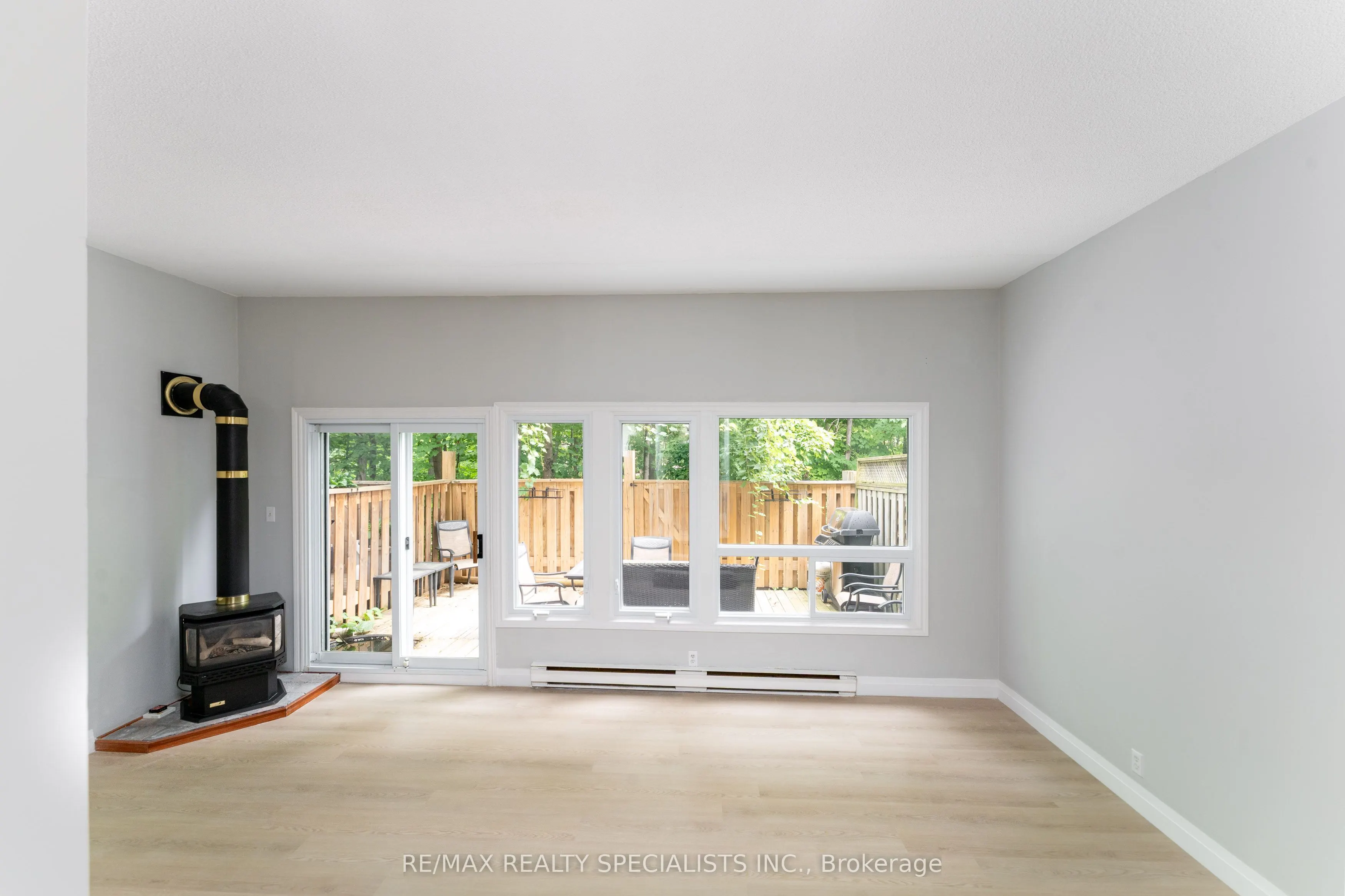 2050 Upper Middle Road, #165