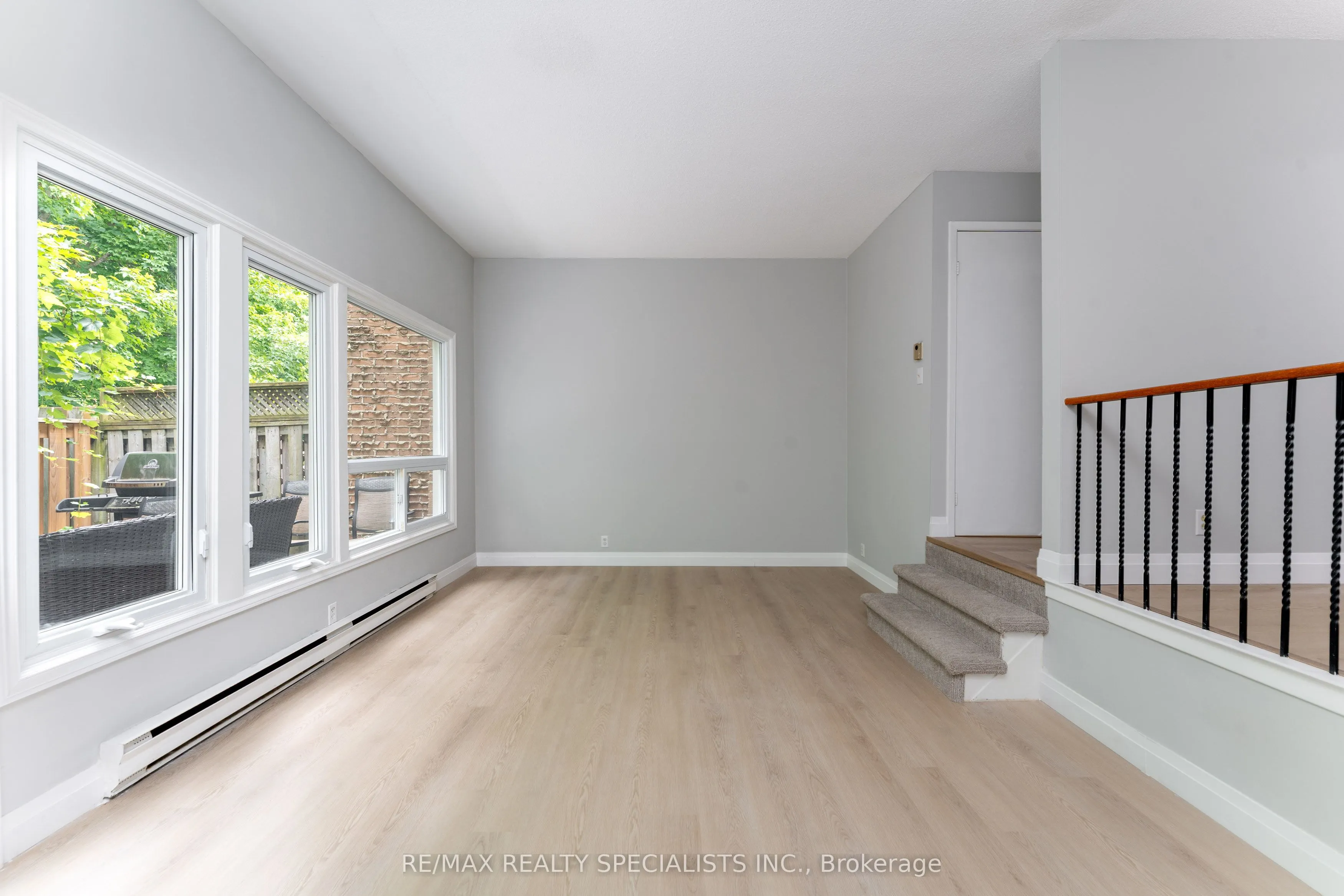 2050 Upper Middle Road, #165