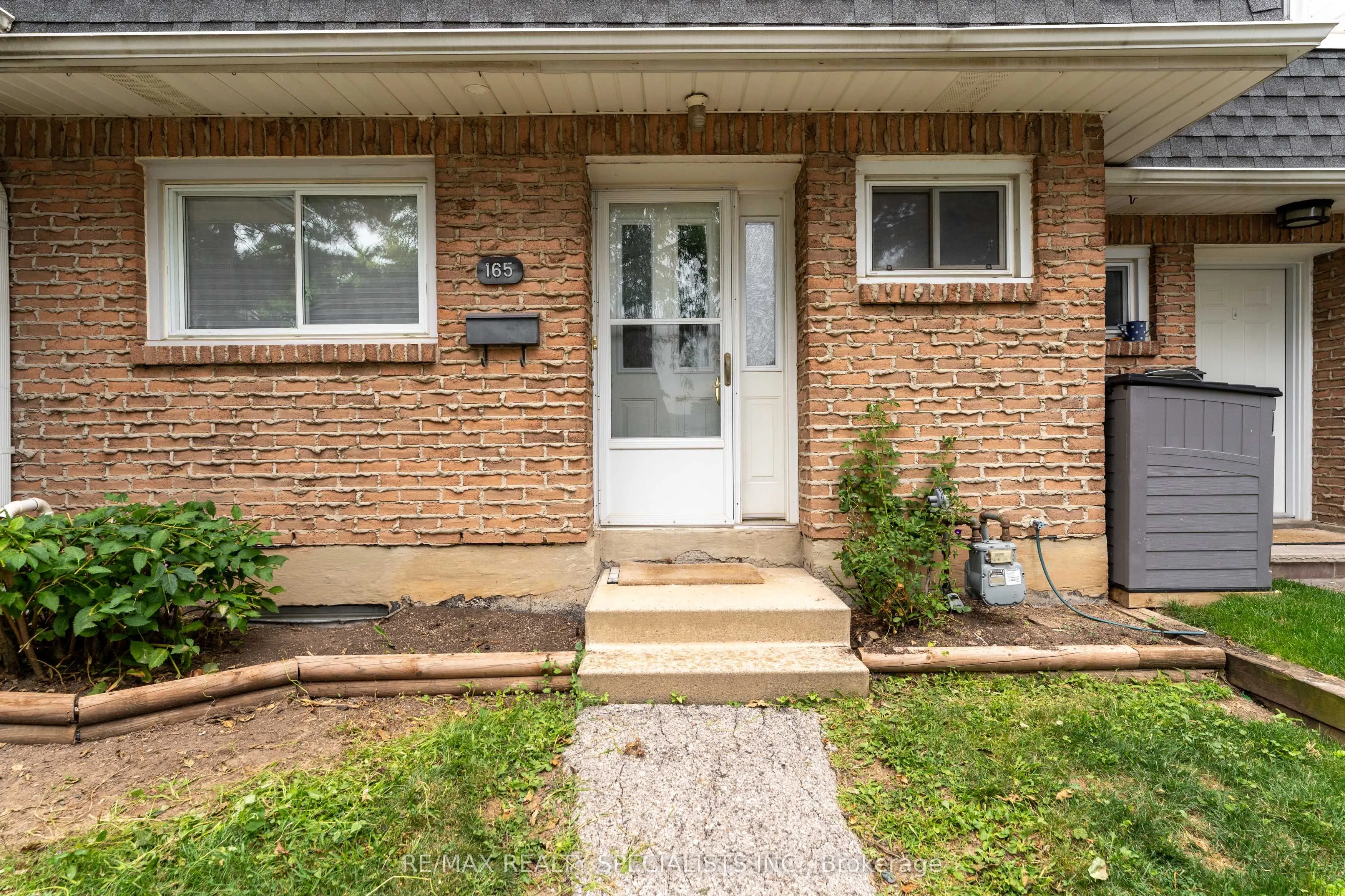 2050 Upper Middle Road, #165