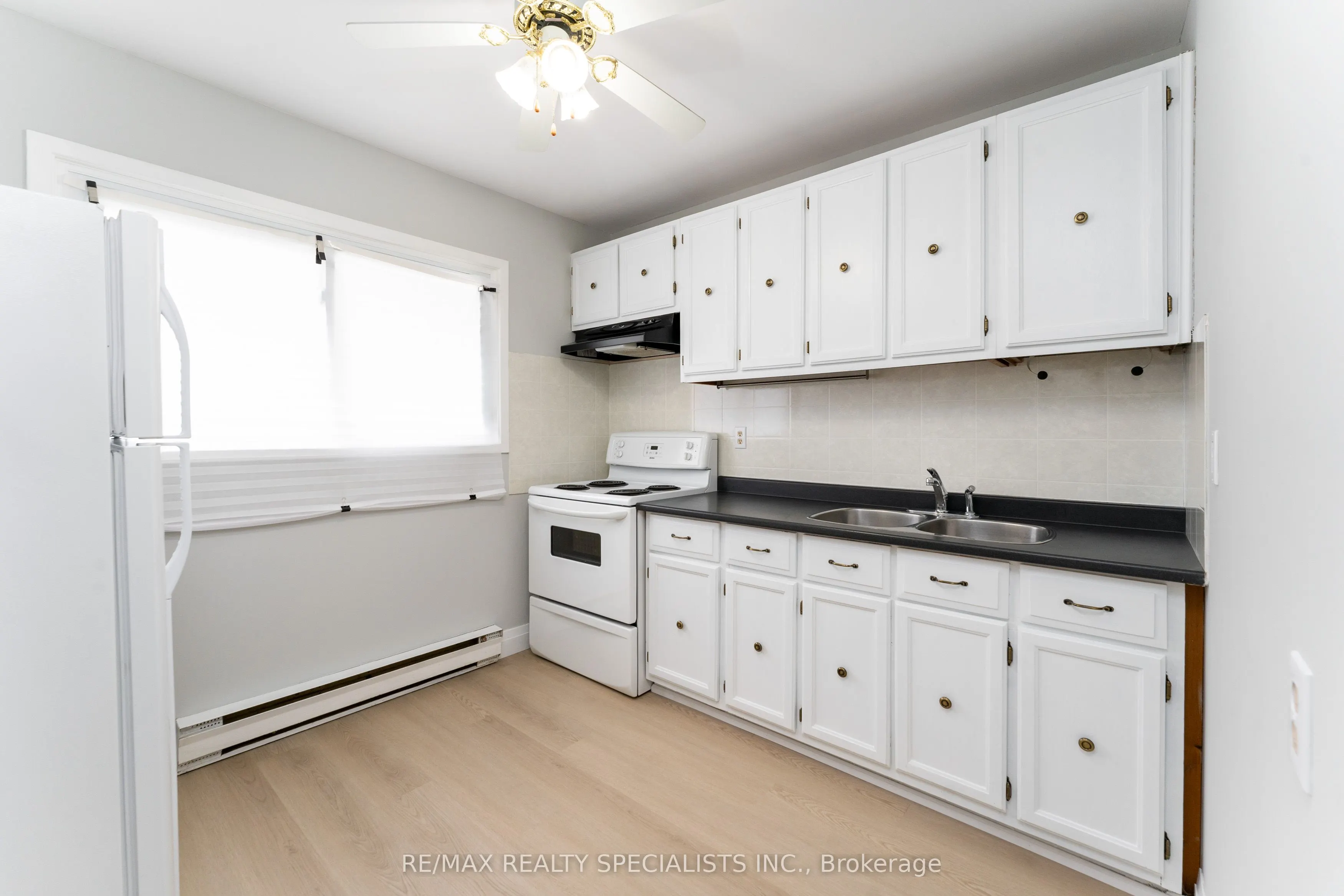 2050 Upper Middle Road, #165