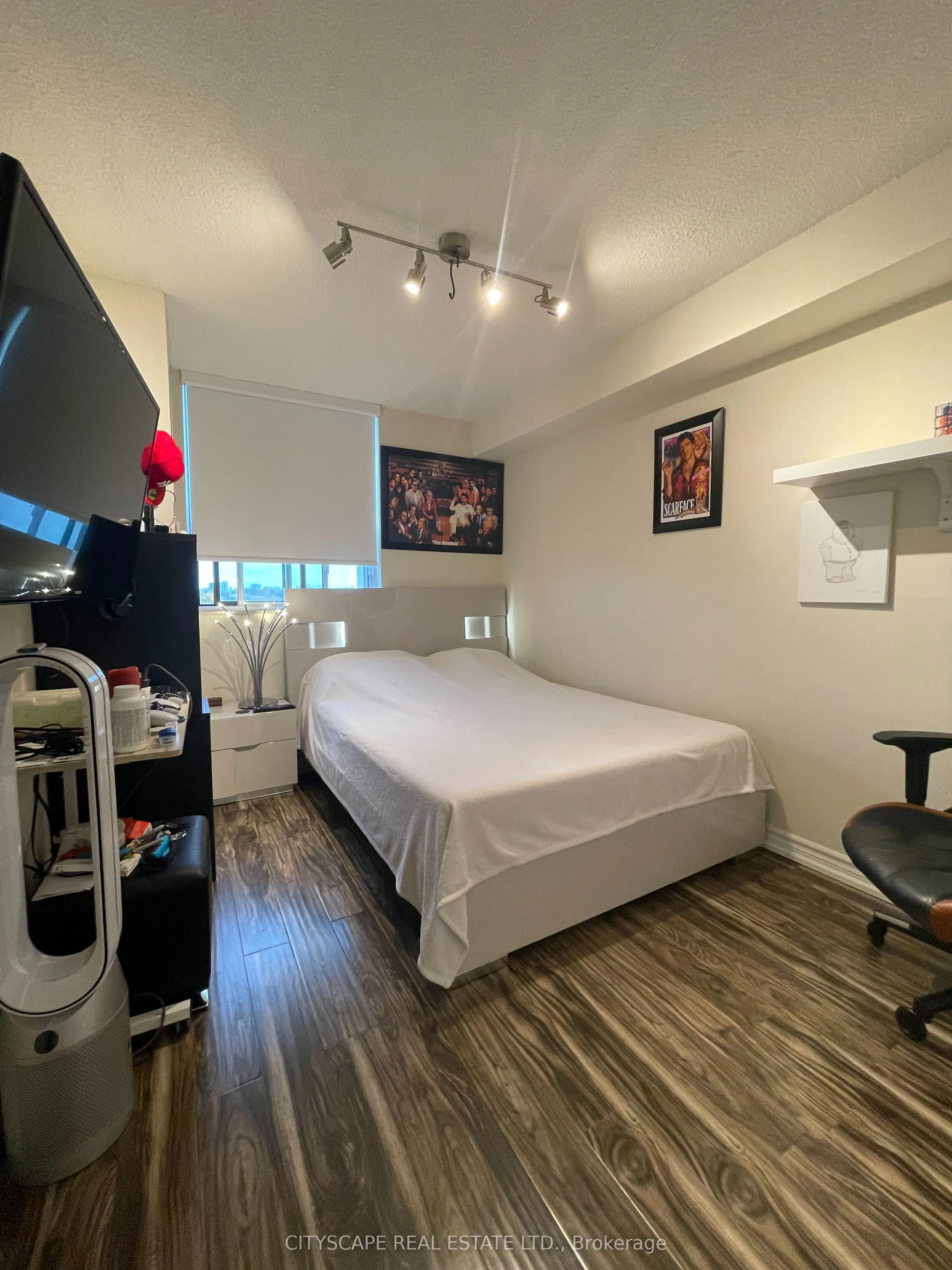 355 Rathburn Road E, #704