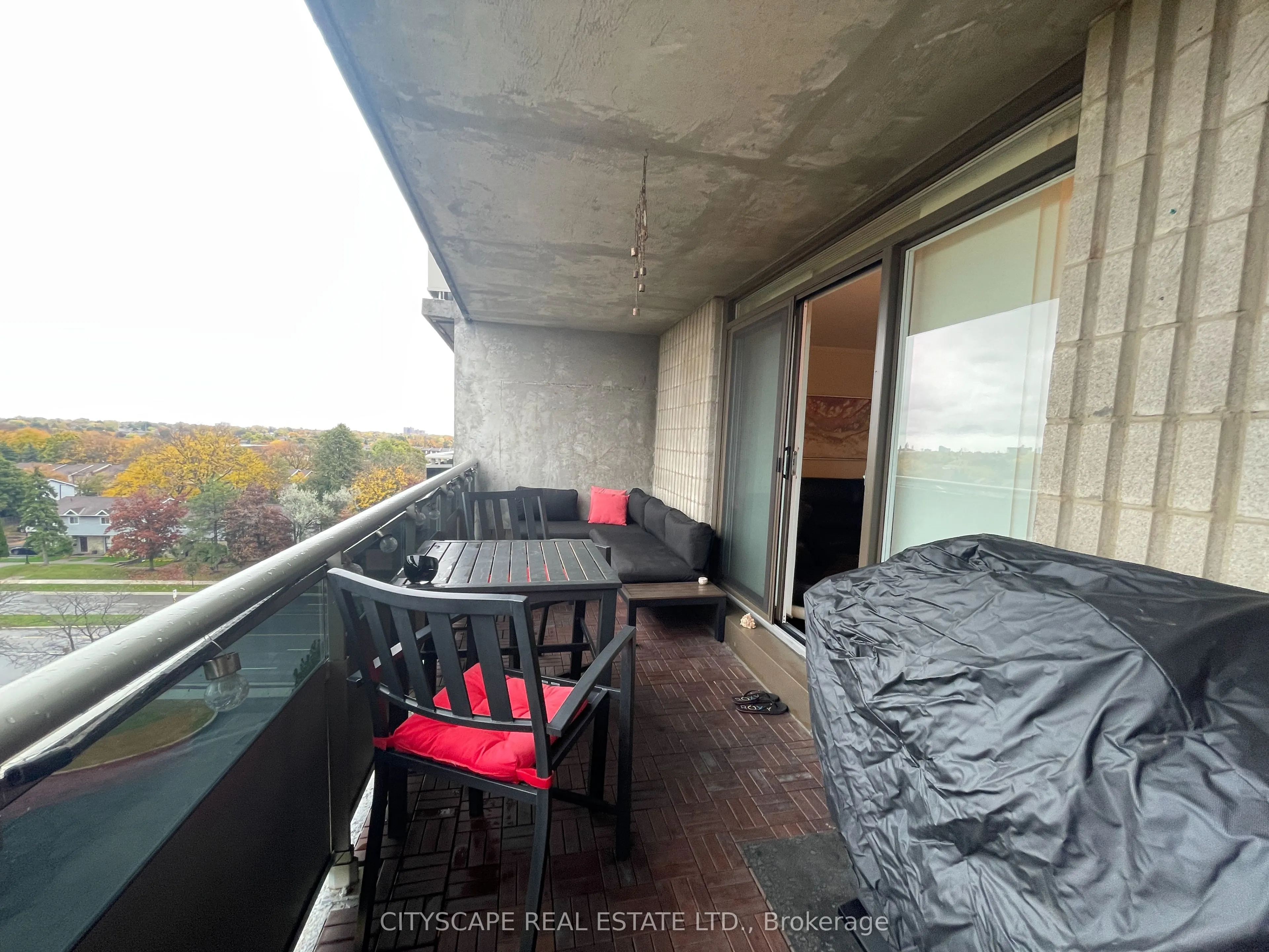 355 Rathburn Road E, #704