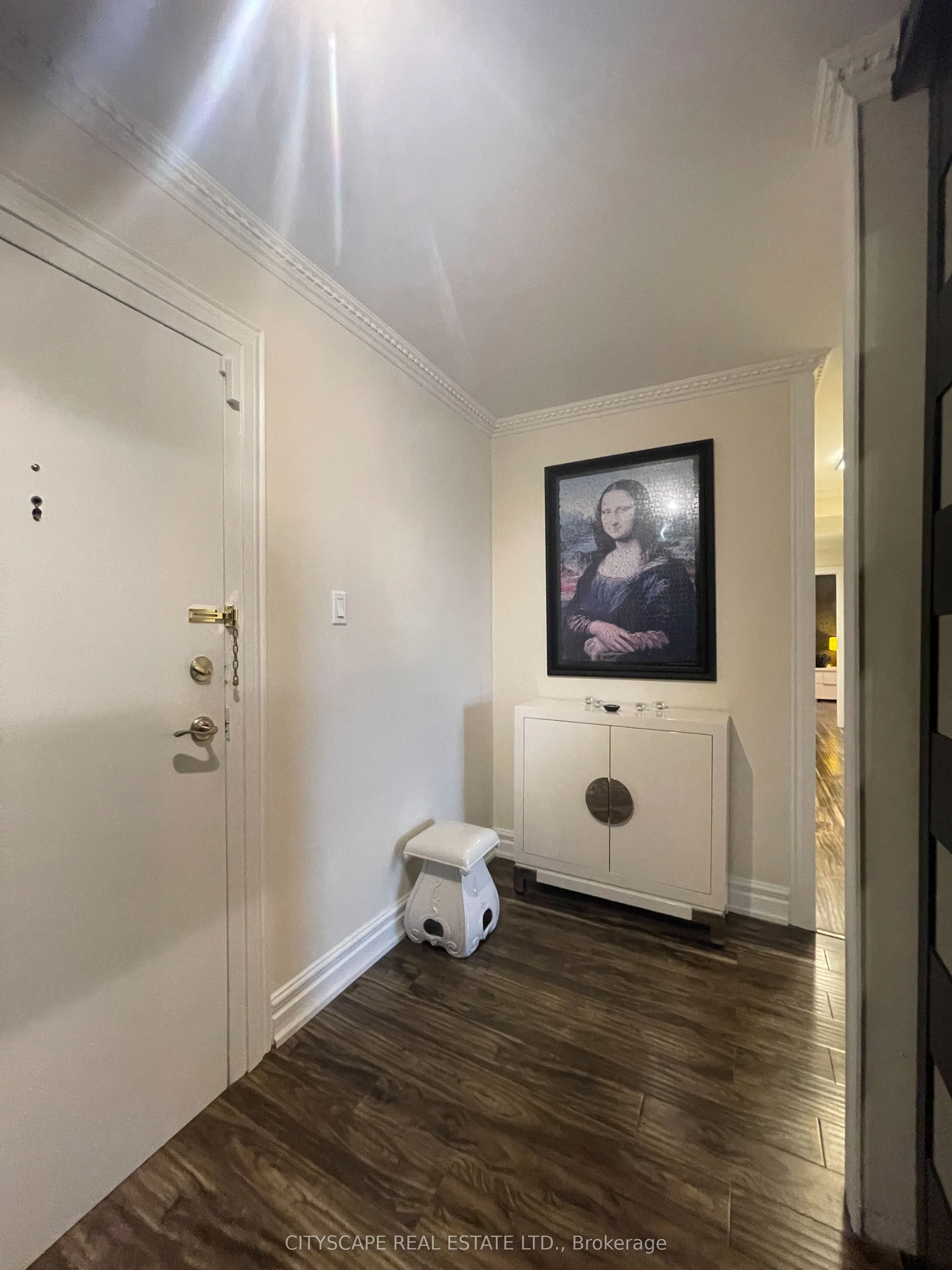 355 Rathburn Road E, #704