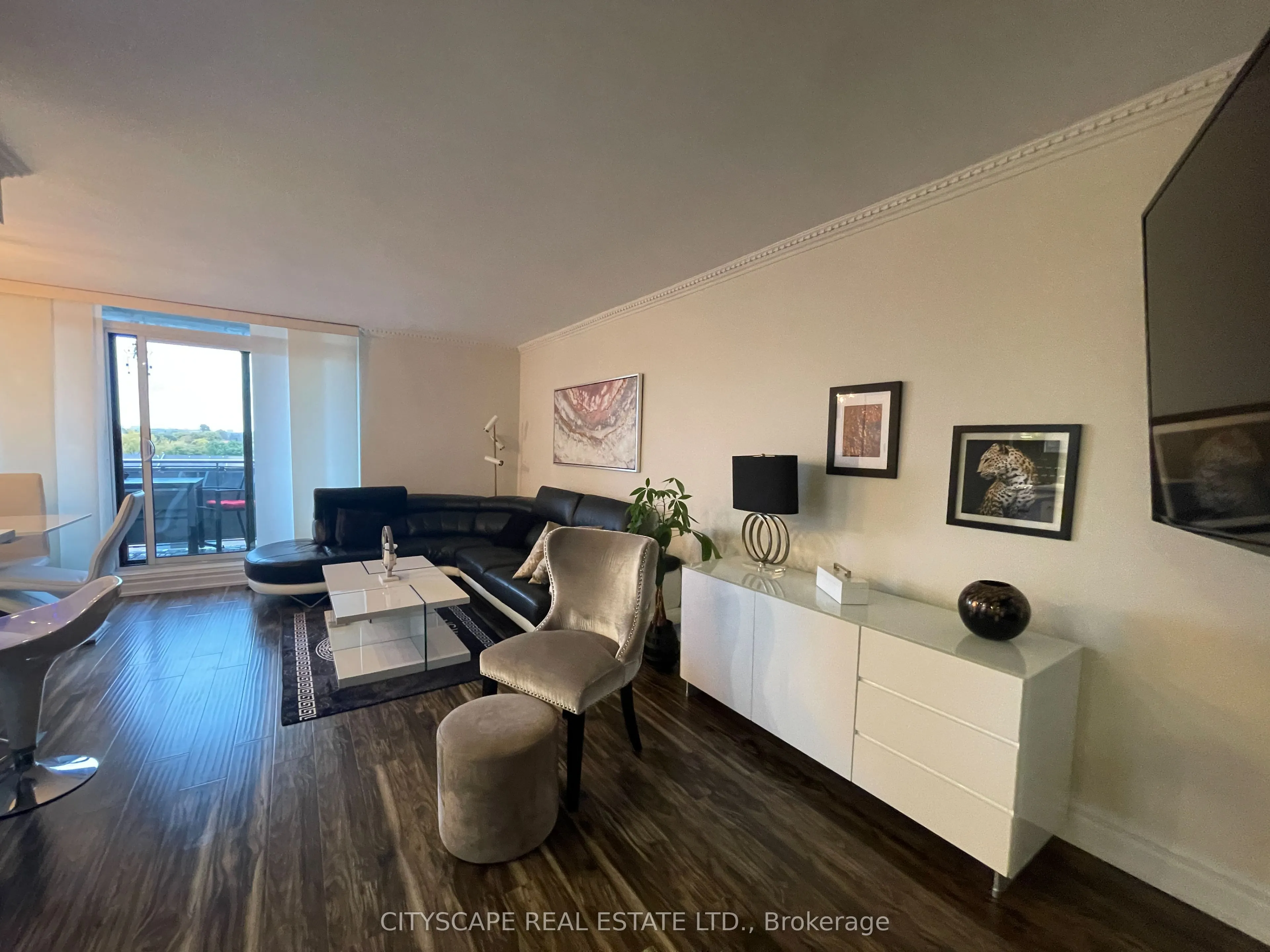 355 Rathburn Road E, #704