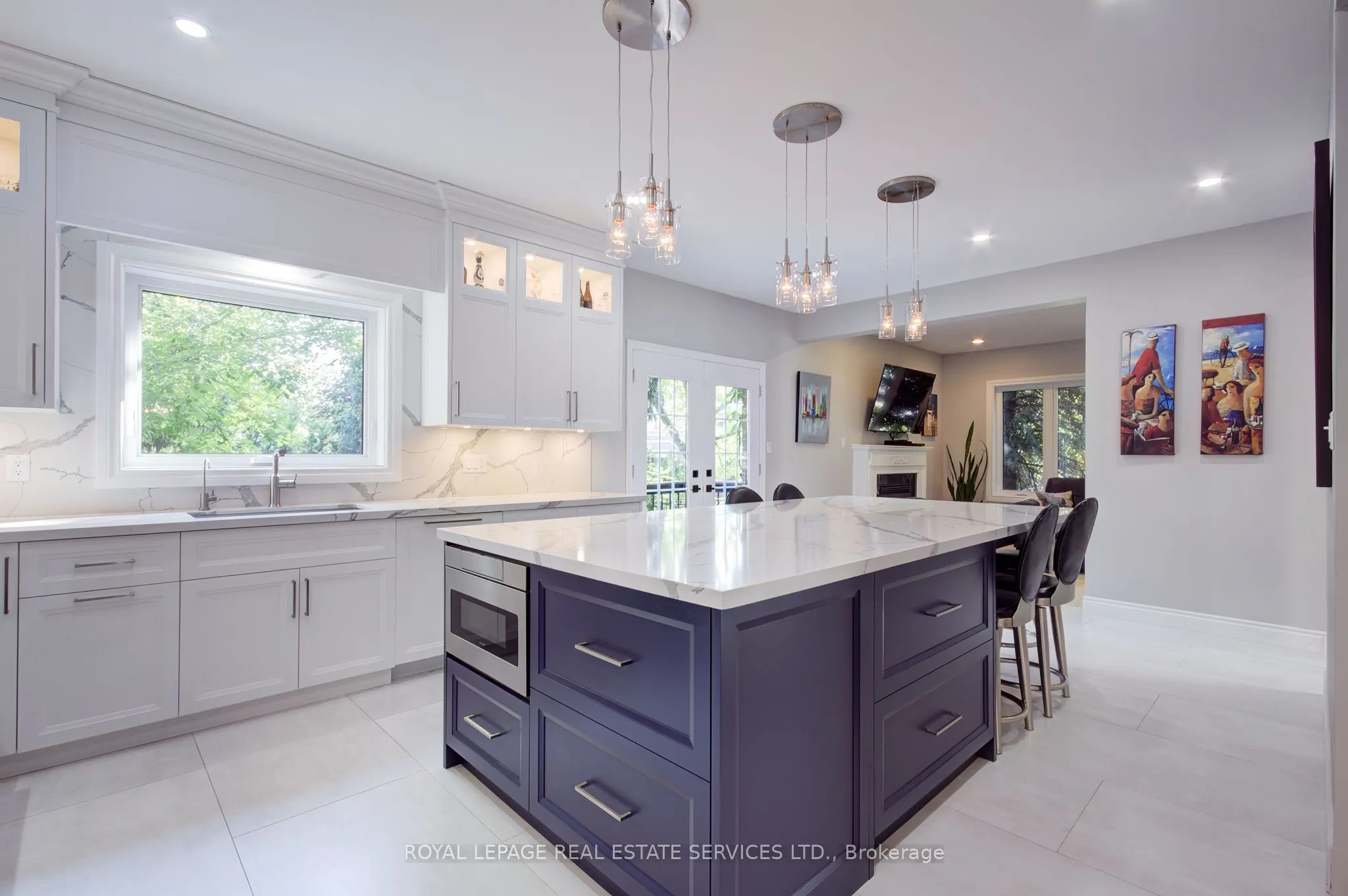 1079 Skyvalley Crescent