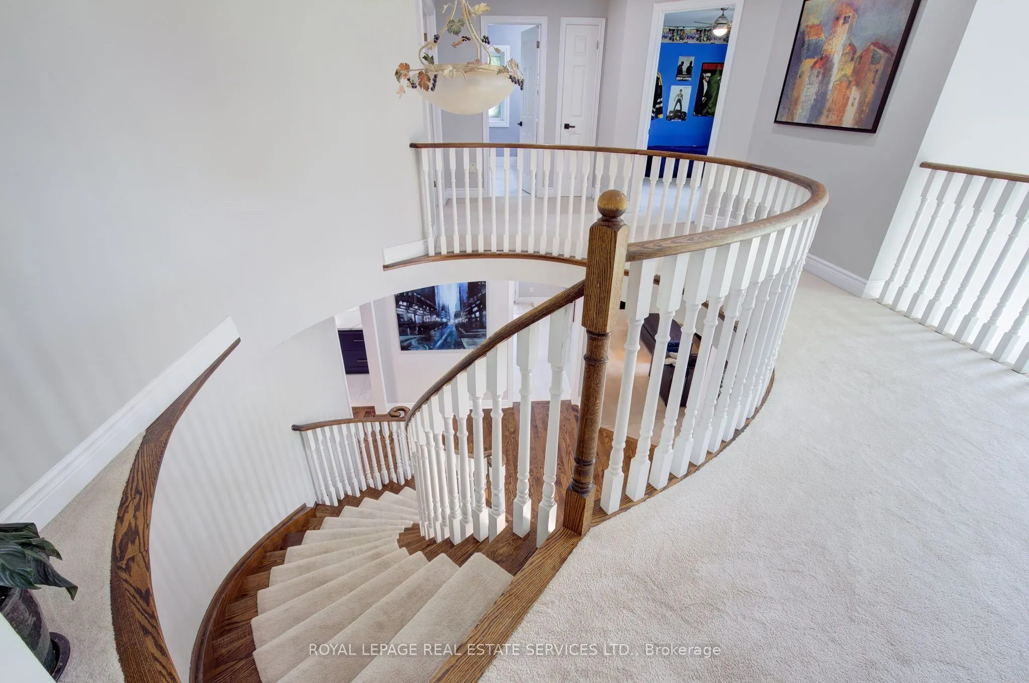 1079 Skyvalley Crescent