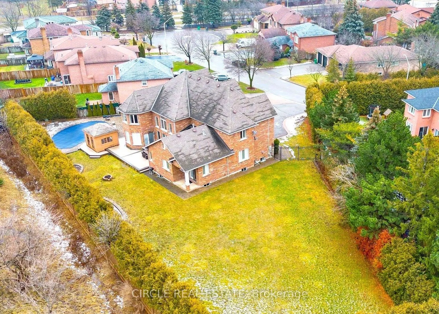 2489 Olinda Court