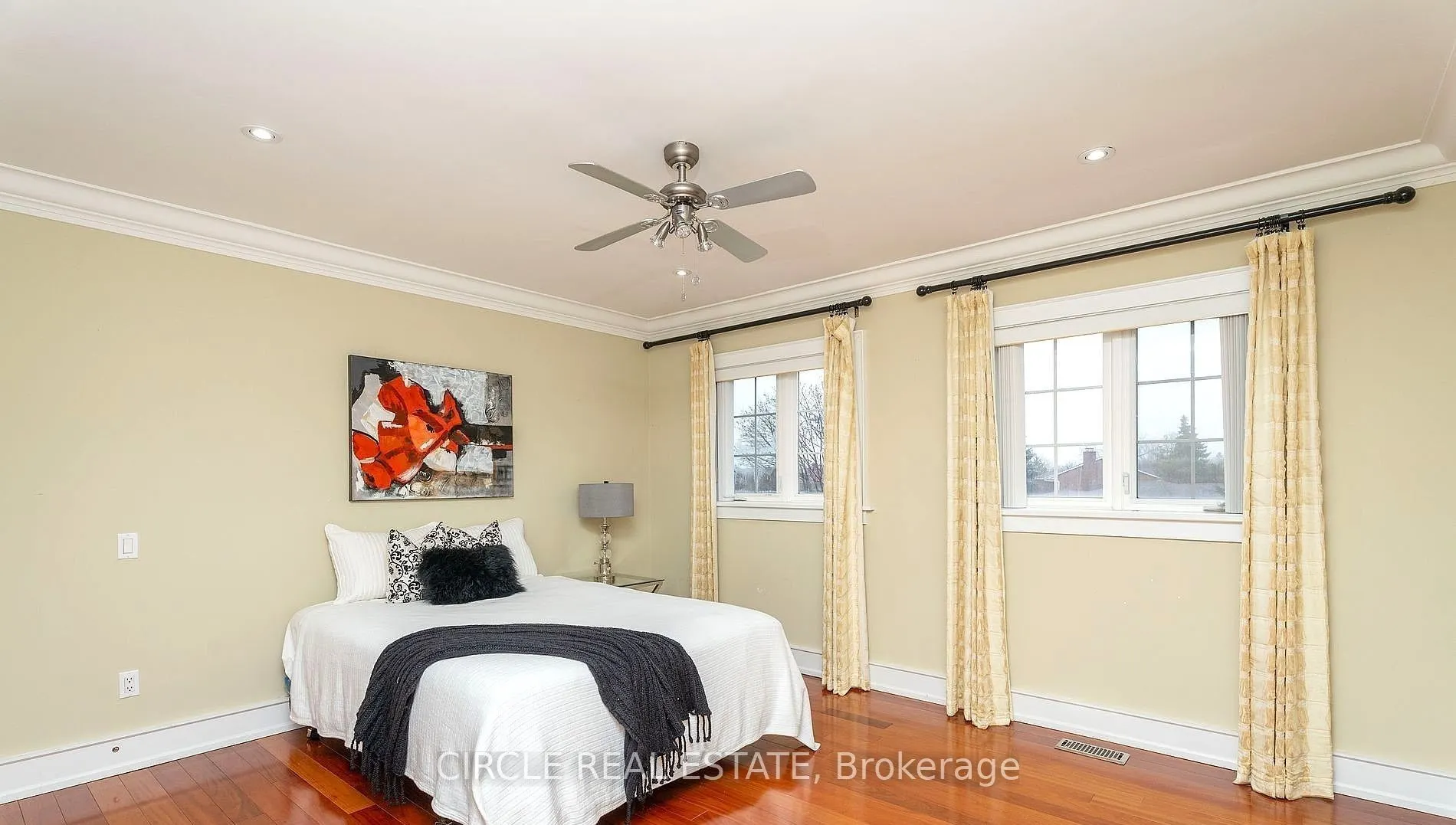 2489 Olinda Court