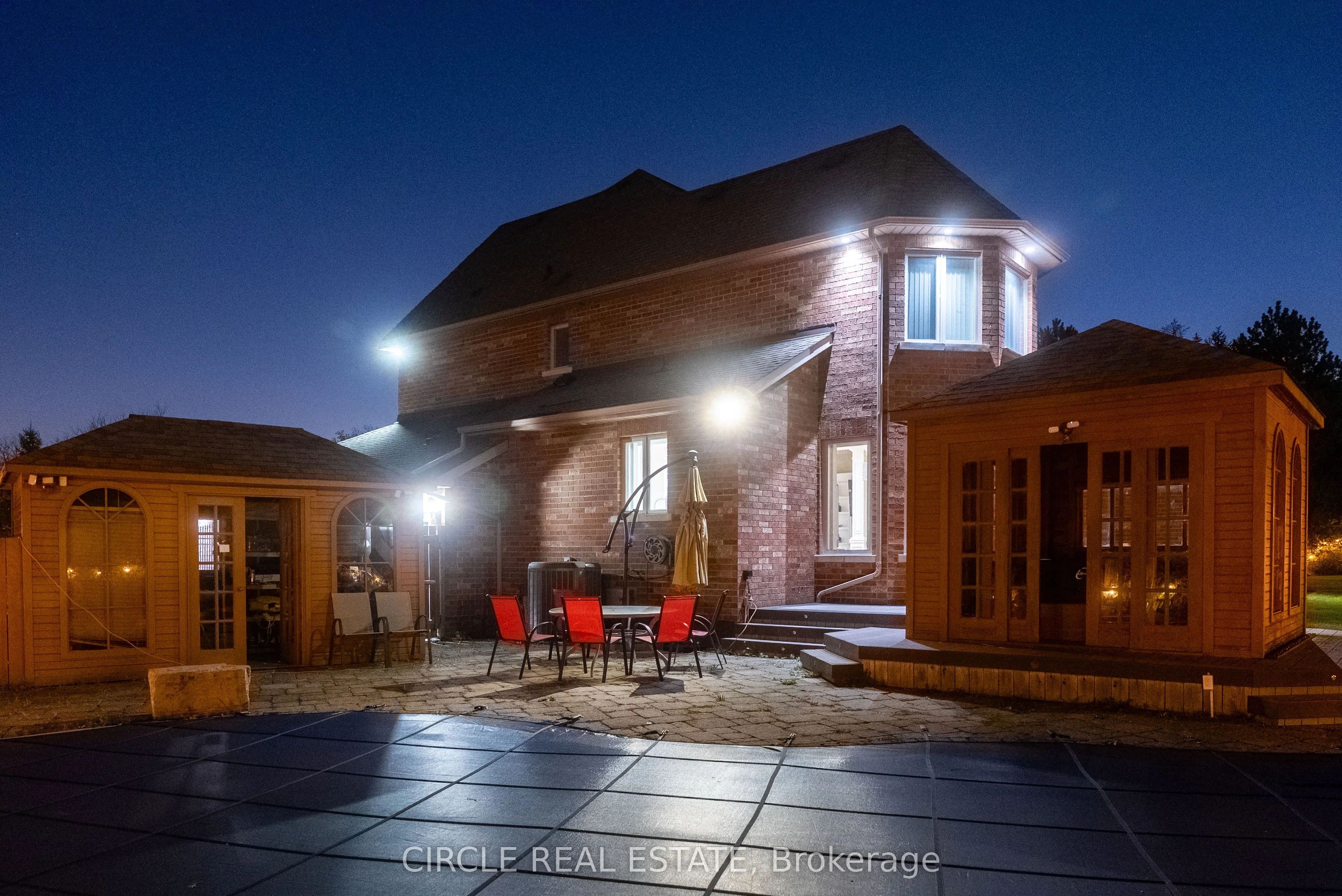 2489 Olinda Court