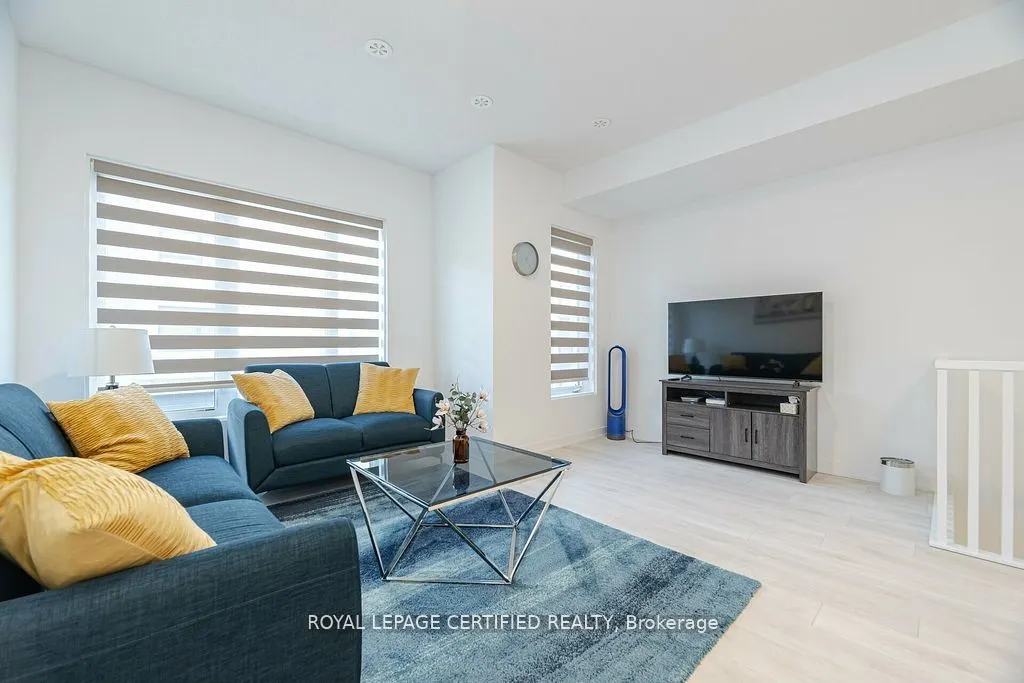 1095 Cooke Boulevard, #31