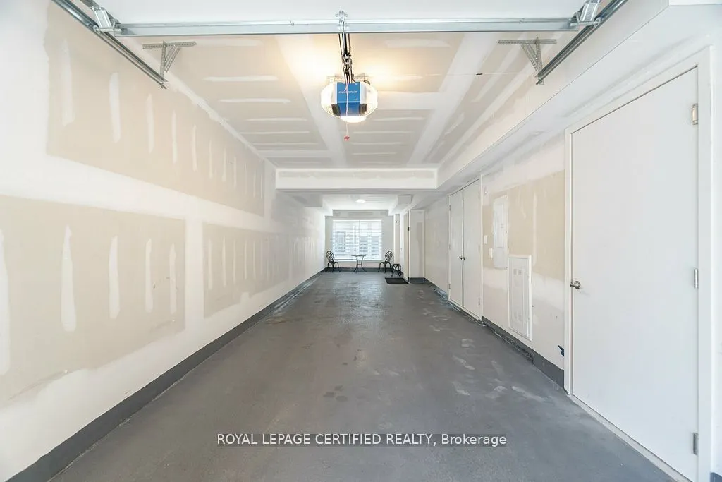 1095 Cooke Boulevard, #31