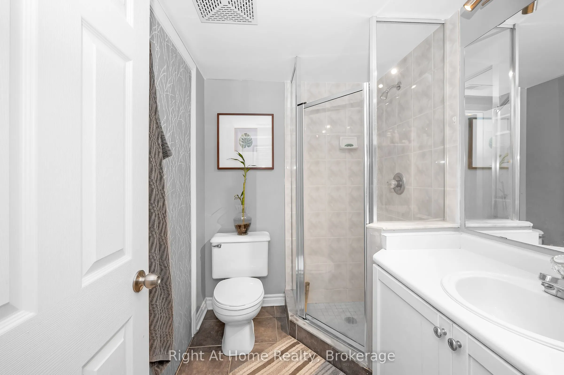 1701 Lampman Avenue, #706