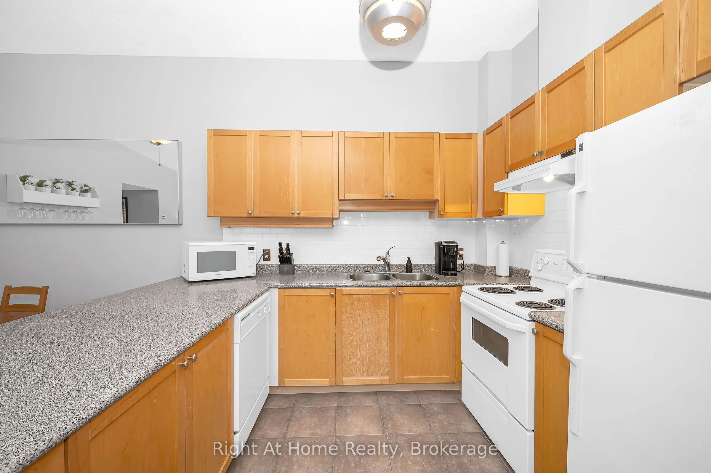 1701 Lampman Avenue, #706