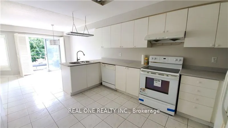 2885 Galleon Crescent