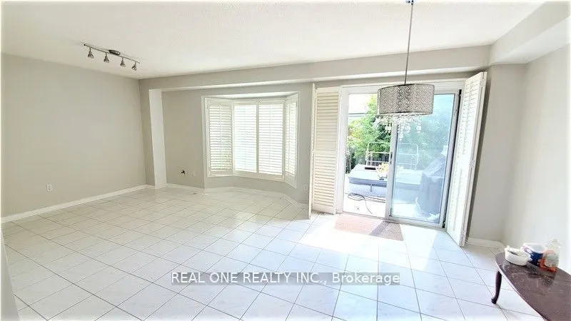 2885 Galleon Crescent