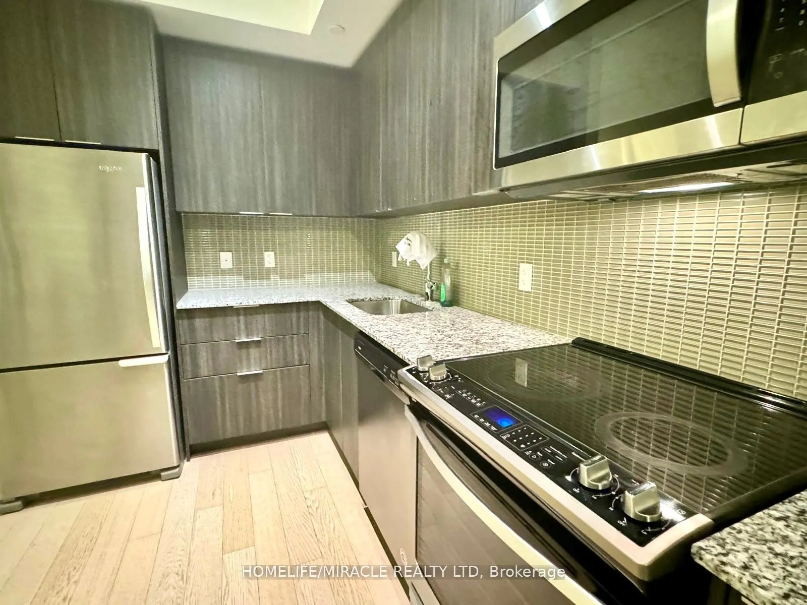 30 Shore Breeze Dr Drive, #5901