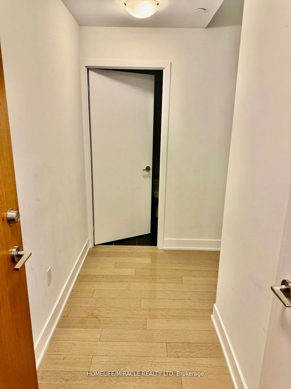 30 Shore Breeze Dr Drive, #5901