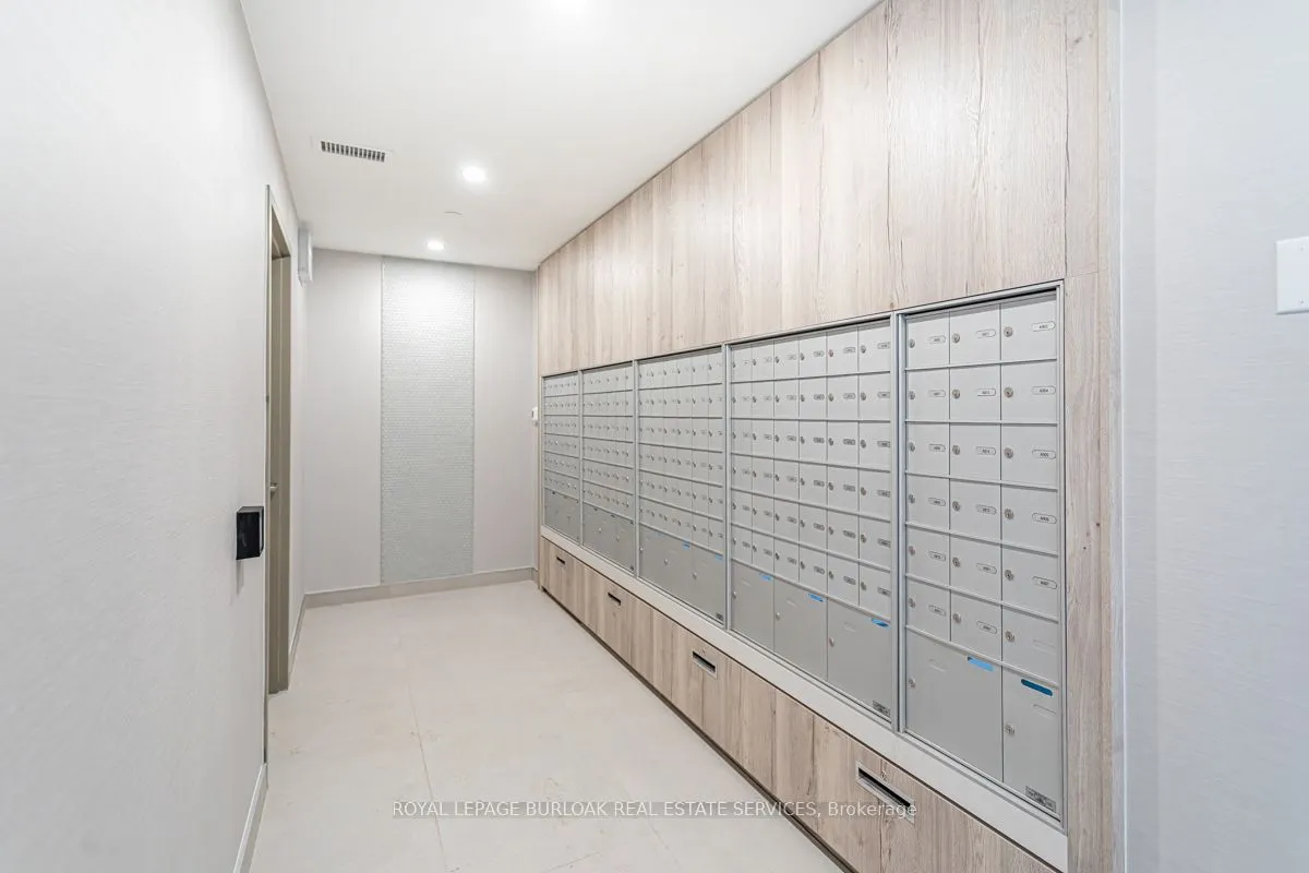 3210 Dakota Common, #A401