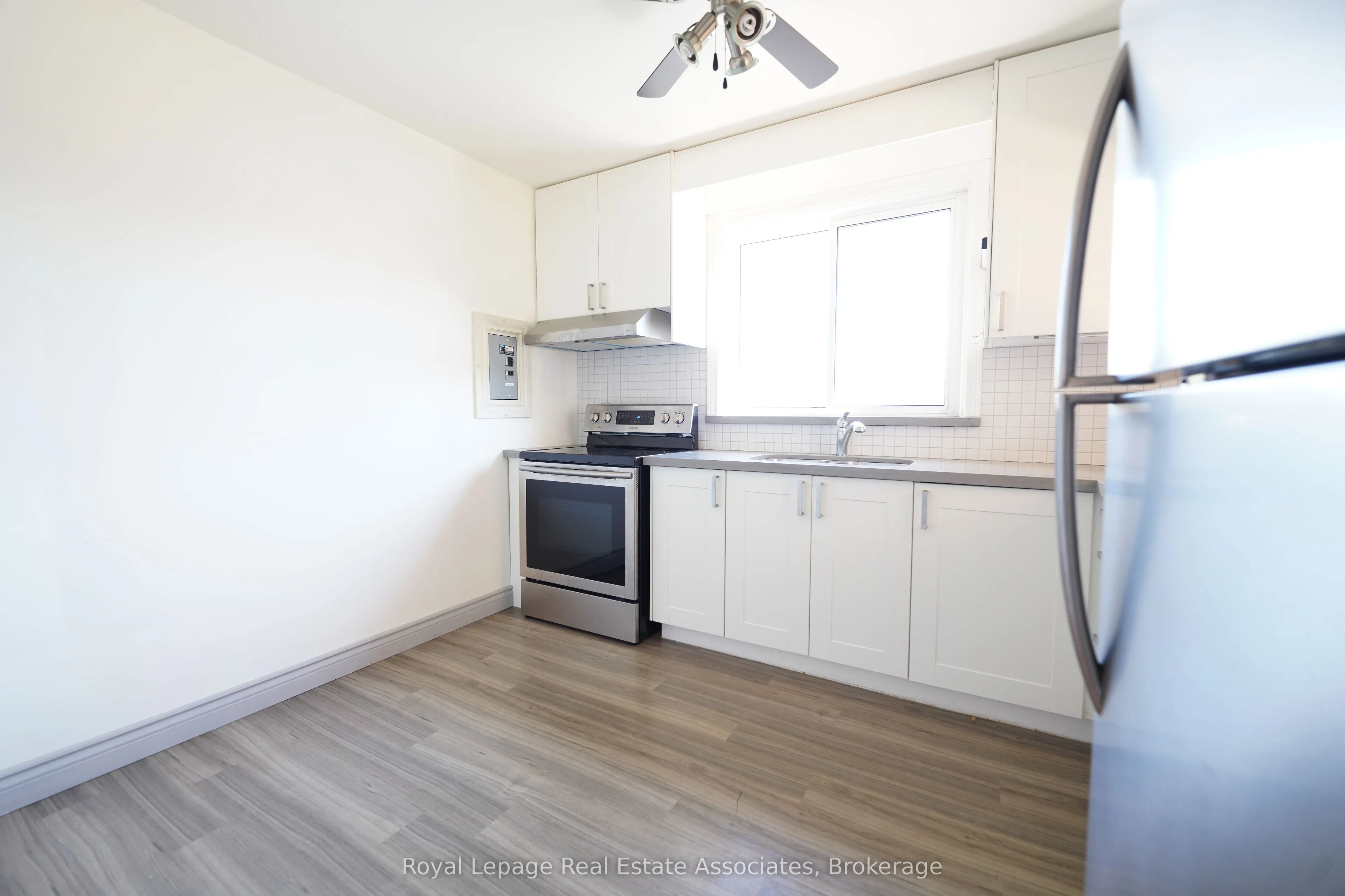 9 Mississauga Road N, #Upper