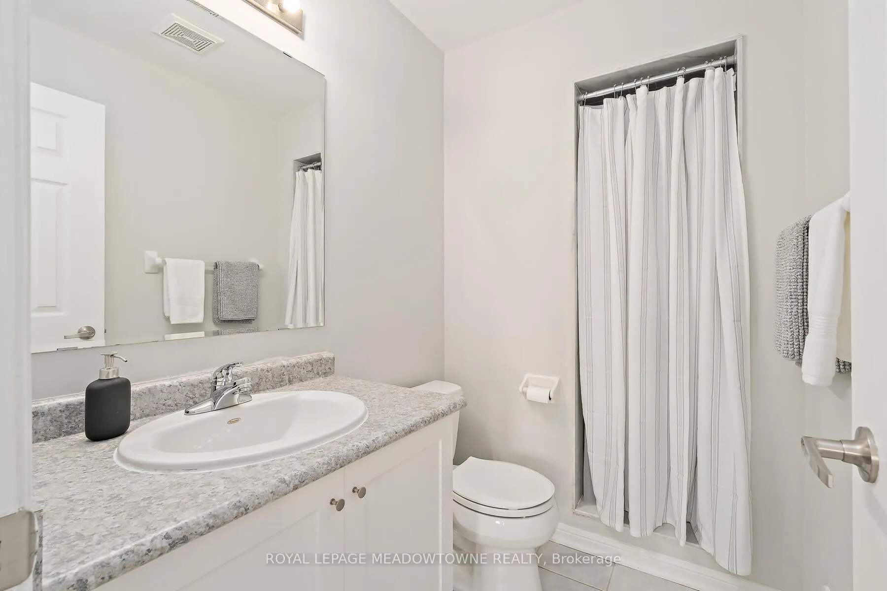 2614 Dashwood Drive, #42