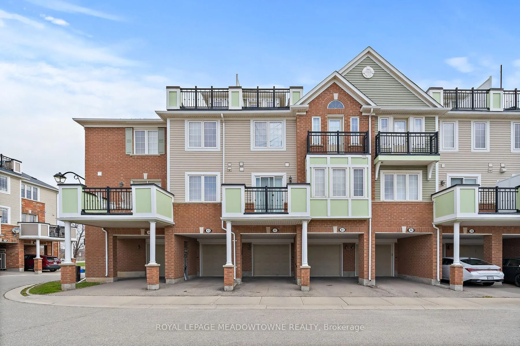 2614 Dashwood Drive, #42