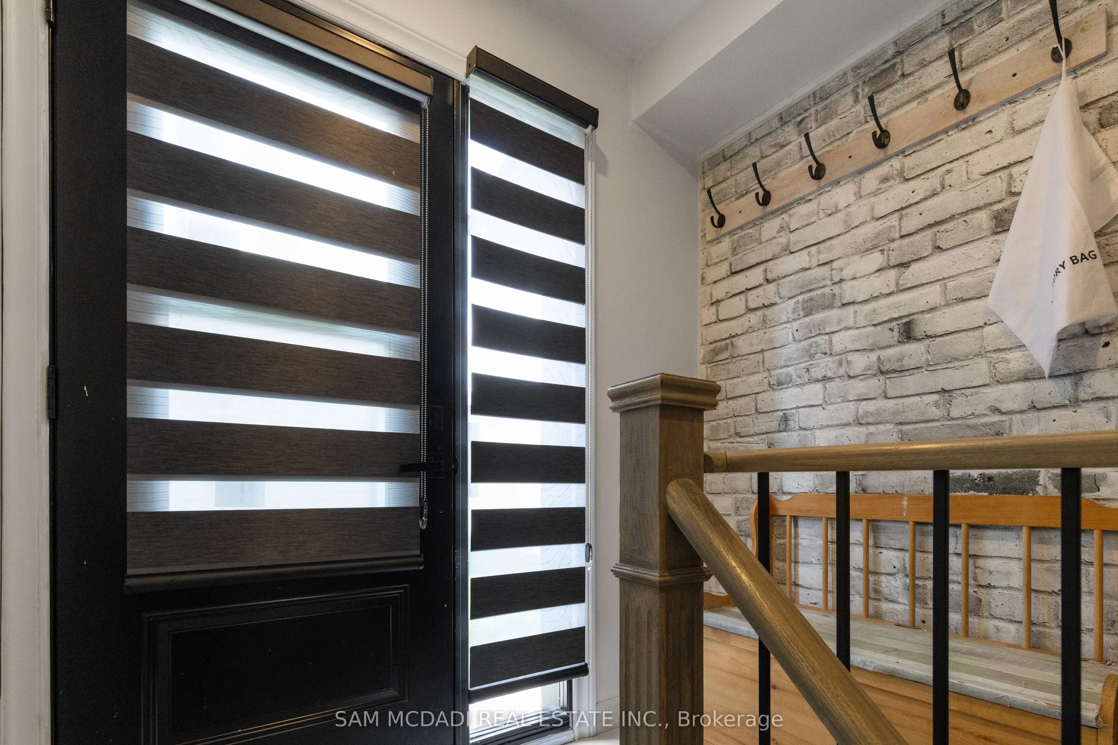 2284 Glastonbury Road