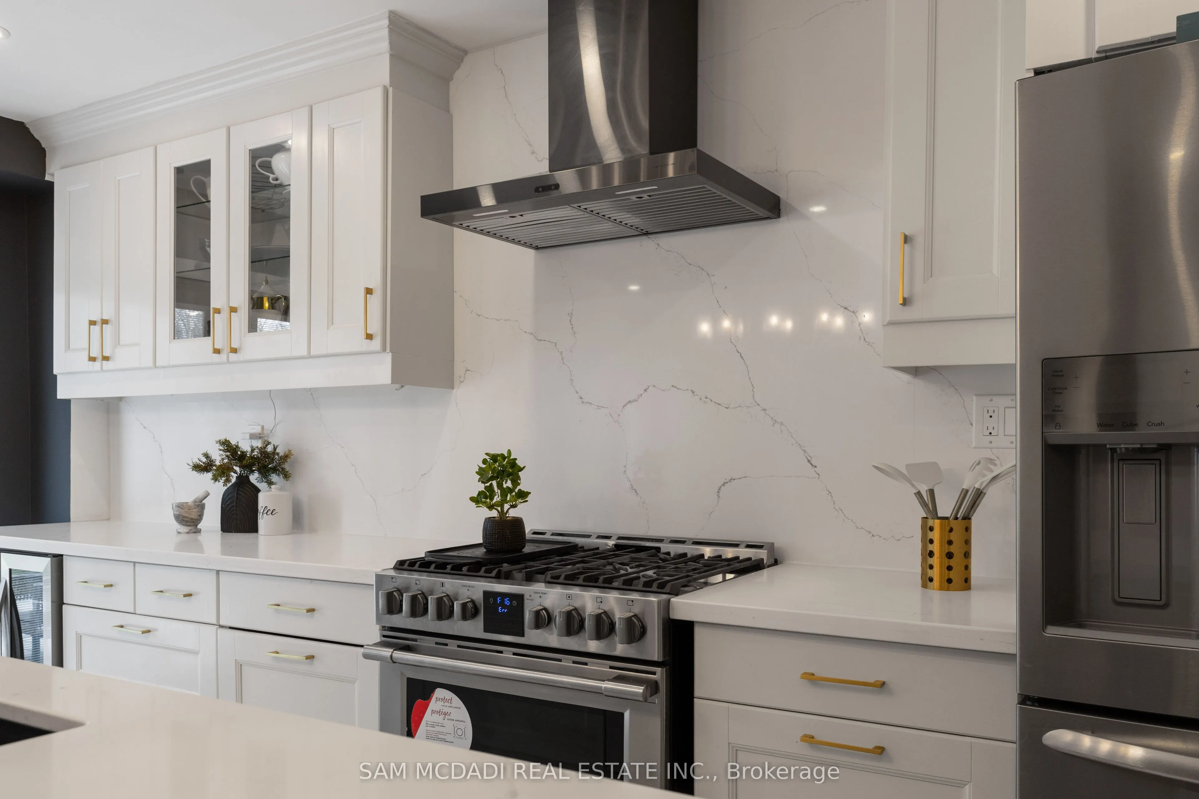 2284 Glastonbury Road