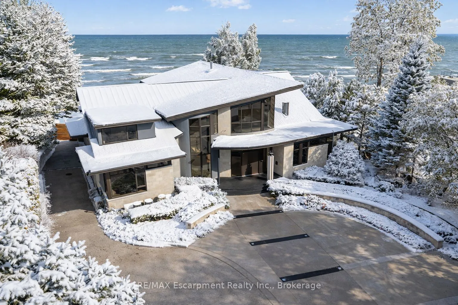 1540 WATERSEDGE Road
